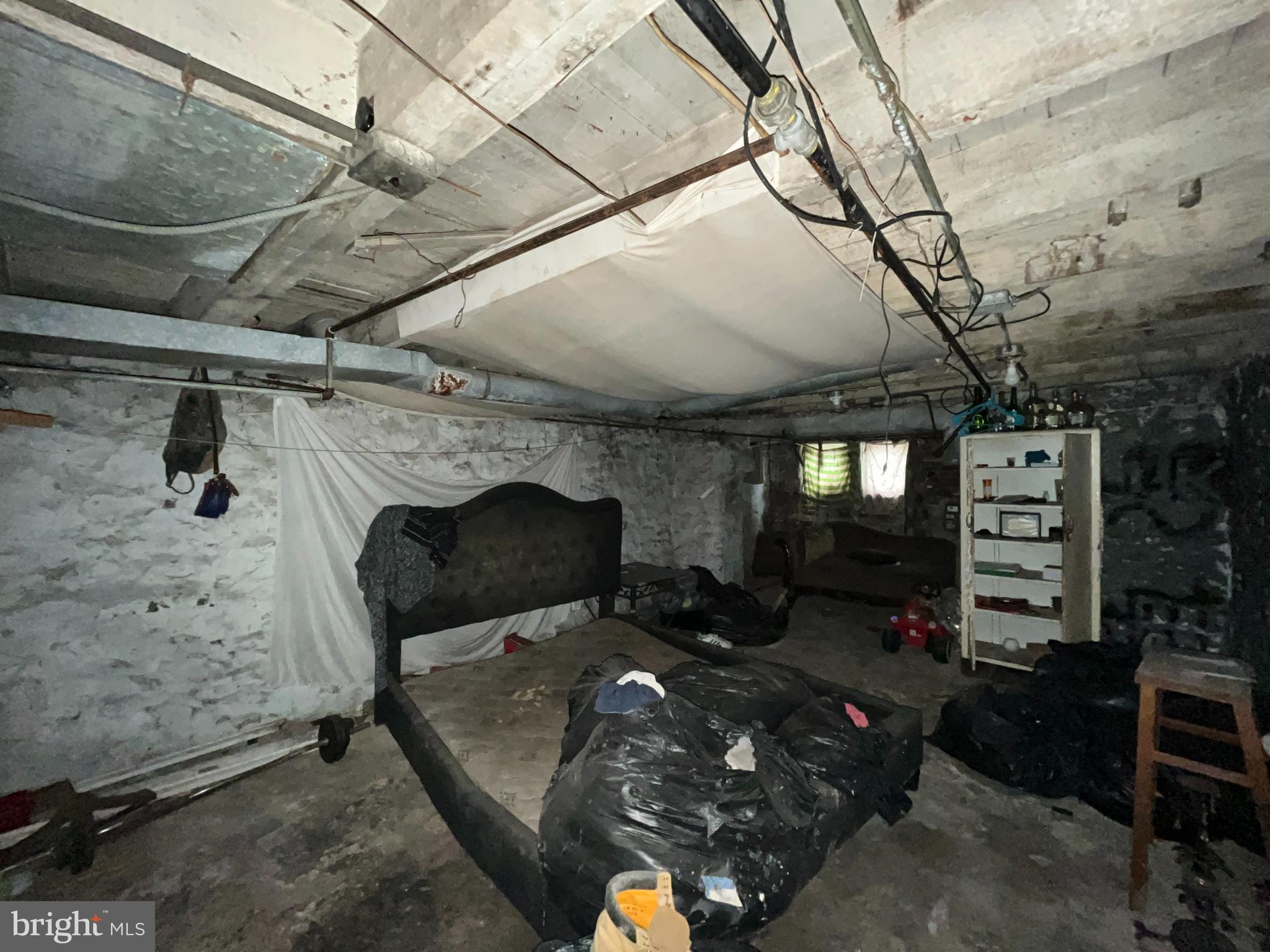 SHIPLEY HILL - Residential