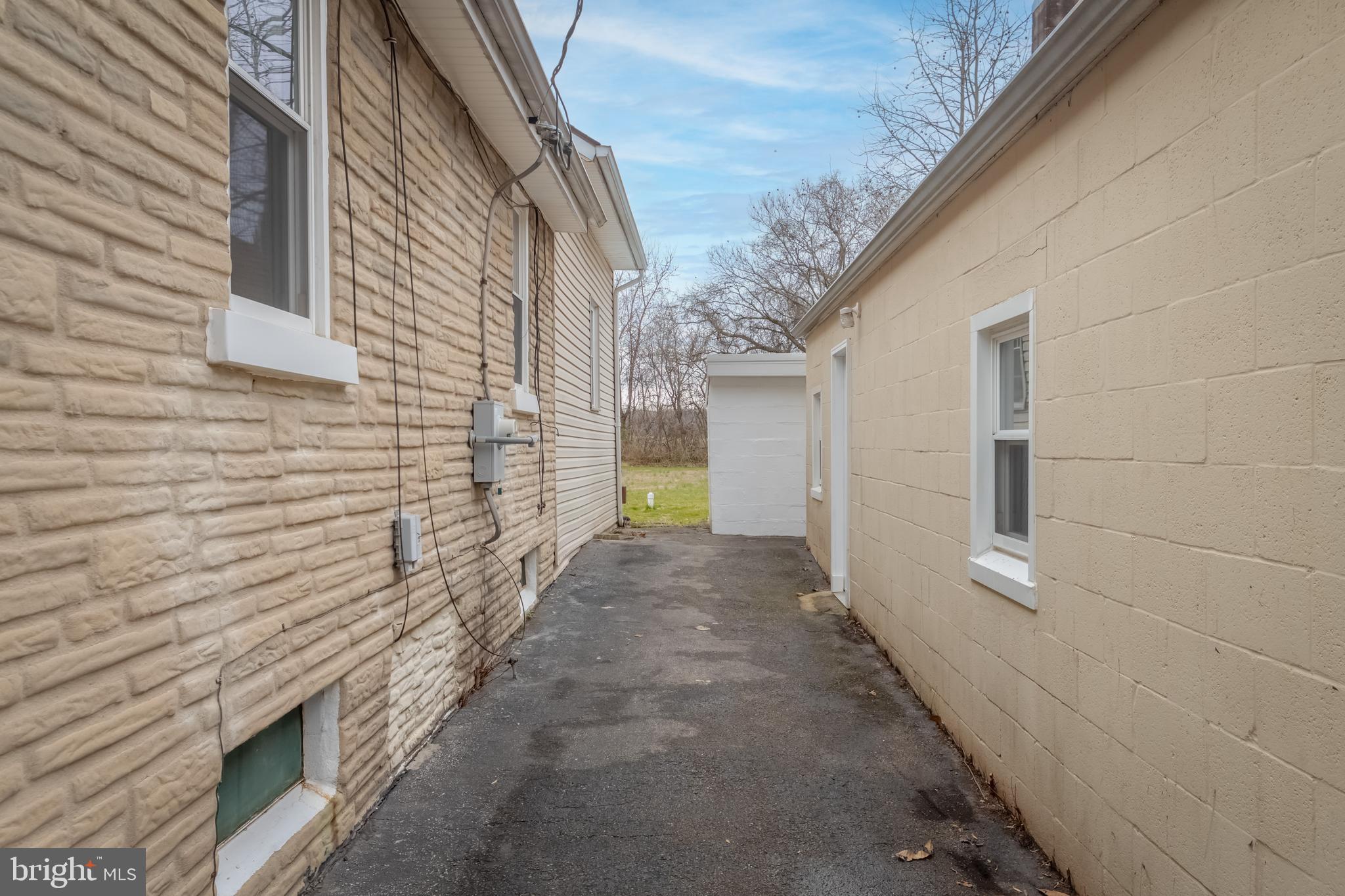 FOREST GREENS - Residential