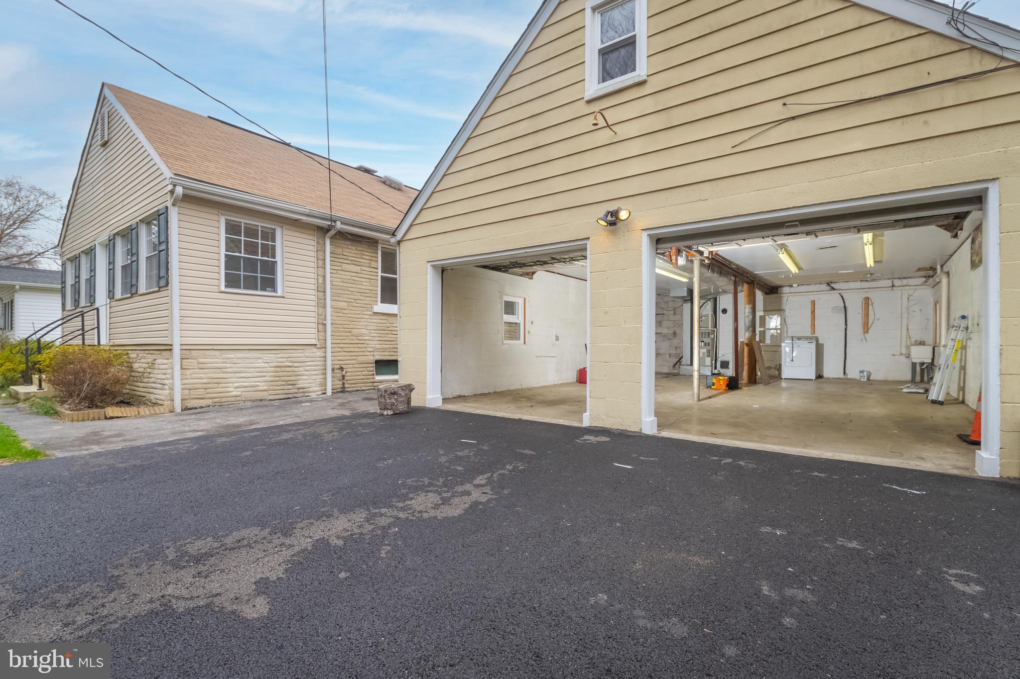 FOREST GREENS - Residential