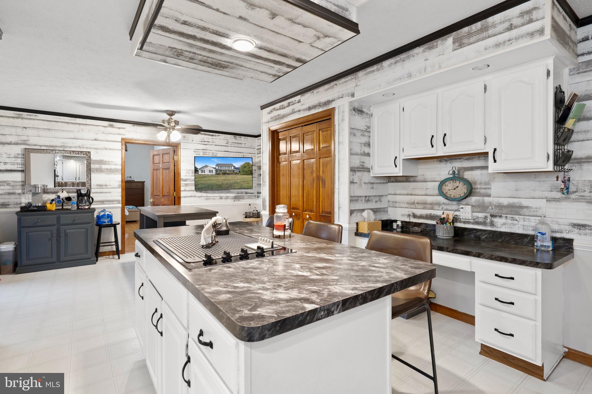 PENDLETON ESTATES - Residential