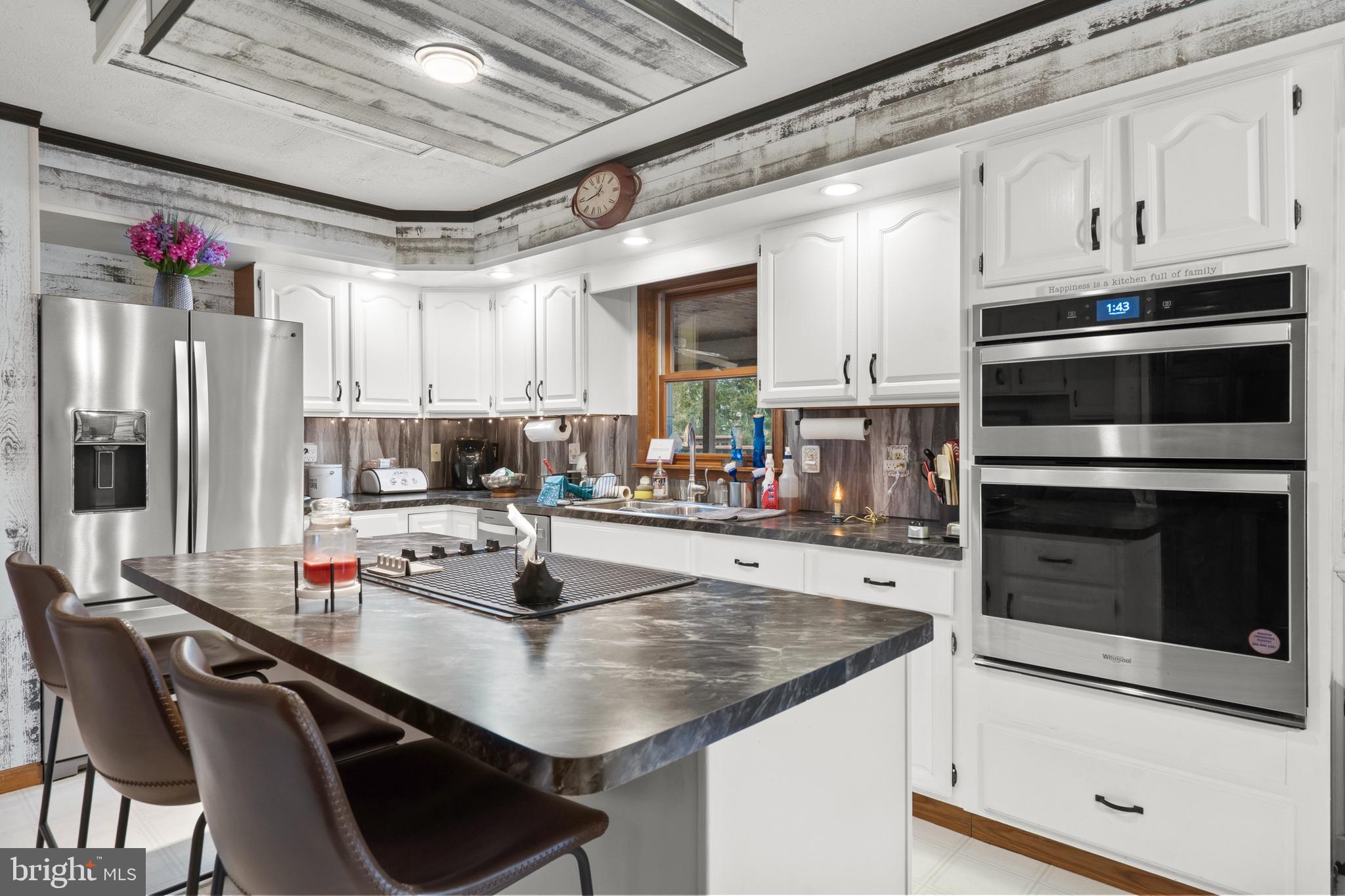 PENDLETON ESTATES - Residential