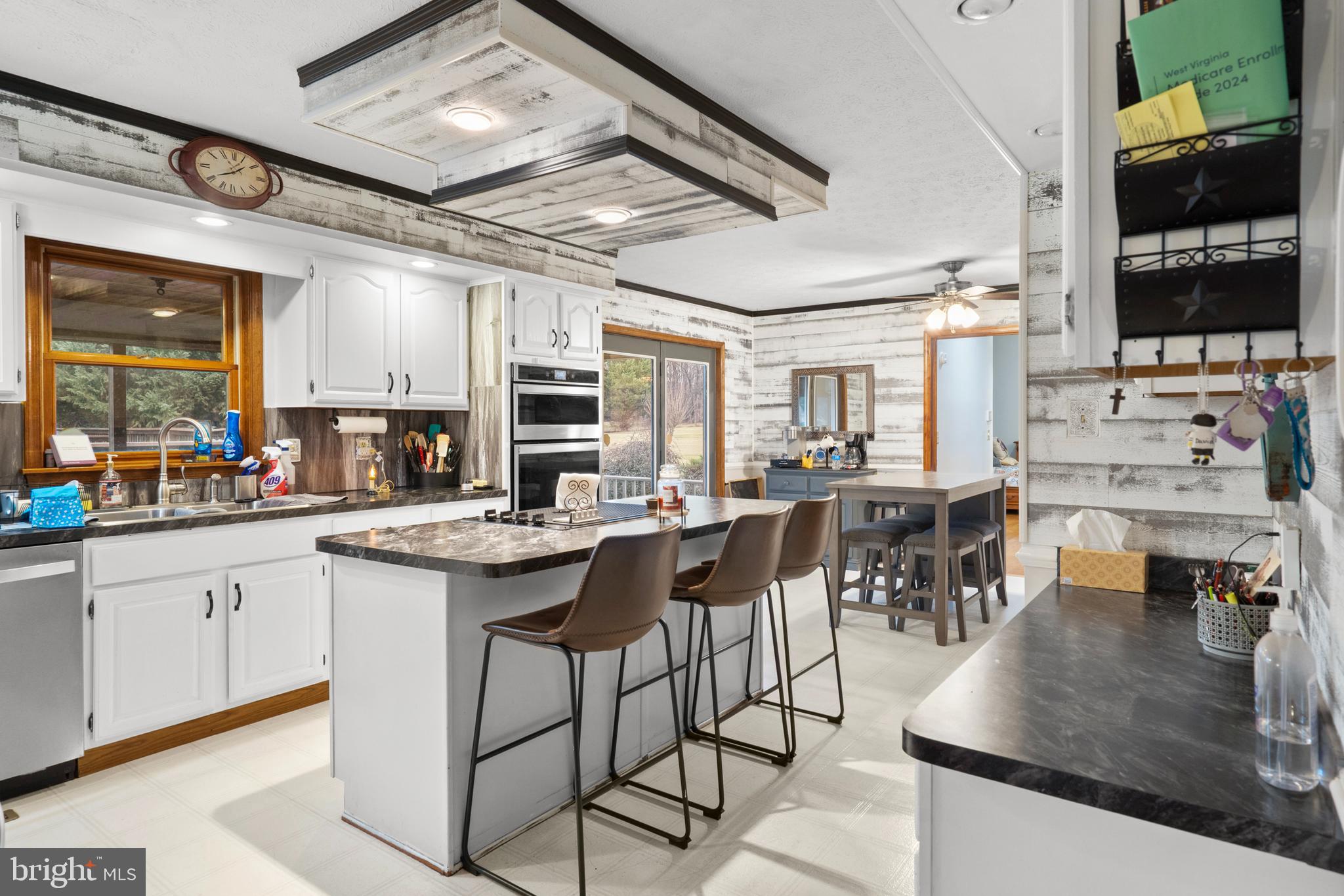 PENDLETON ESTATES - Residential