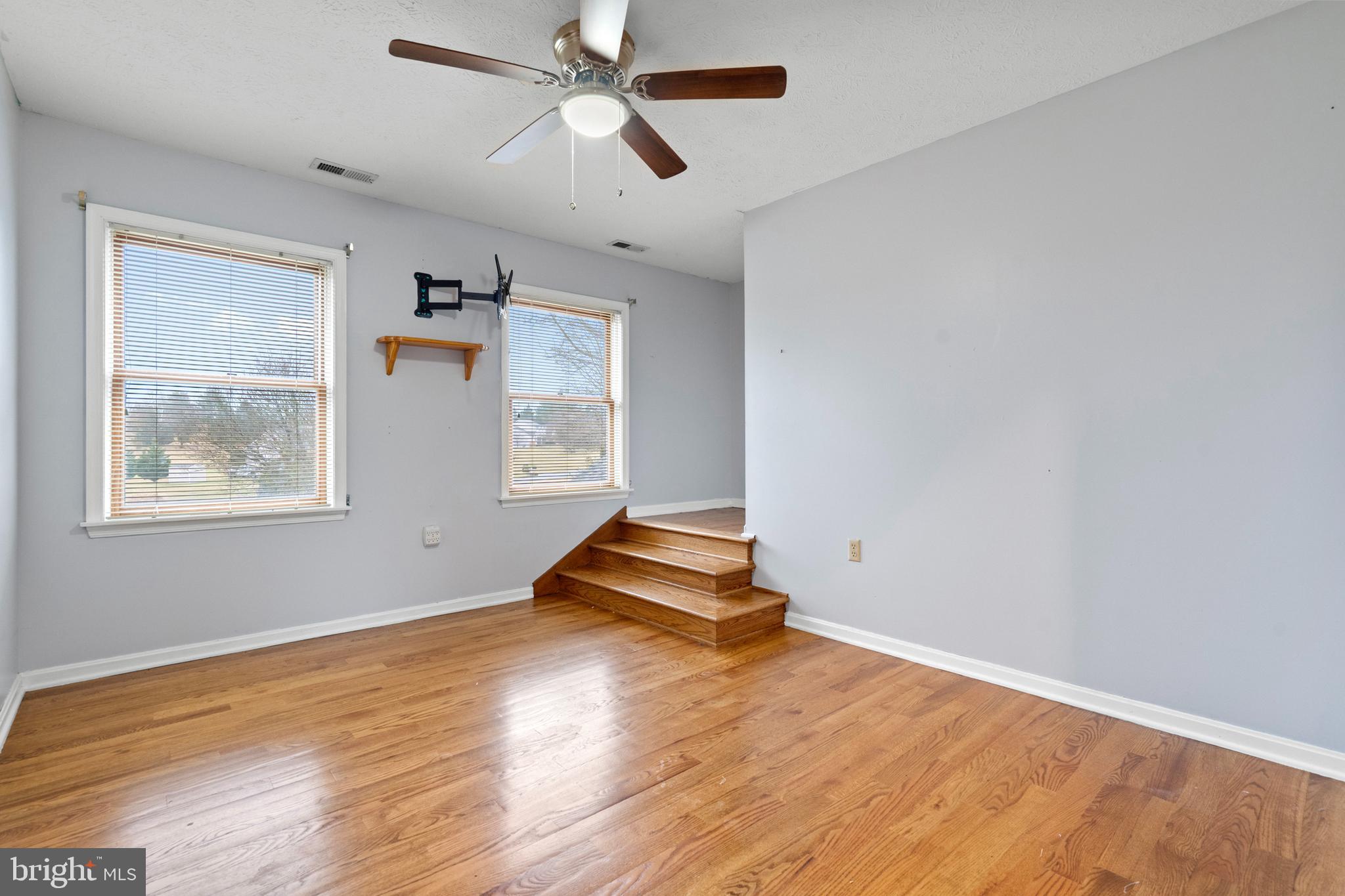 PENDLETON ESTATES - Residential