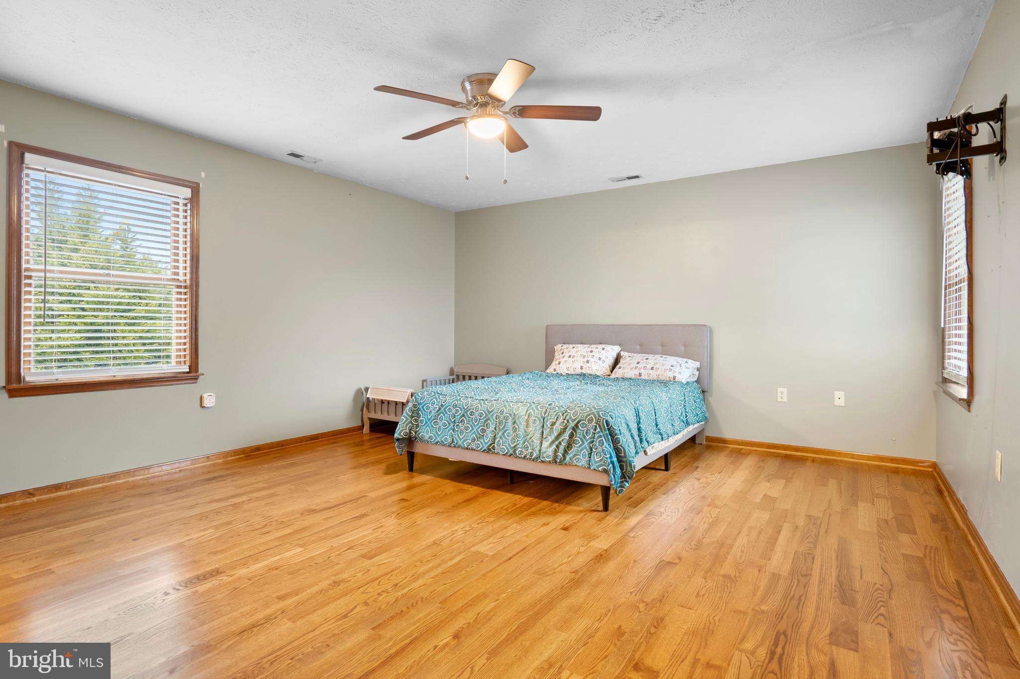 PENDLETON ESTATES - Residential