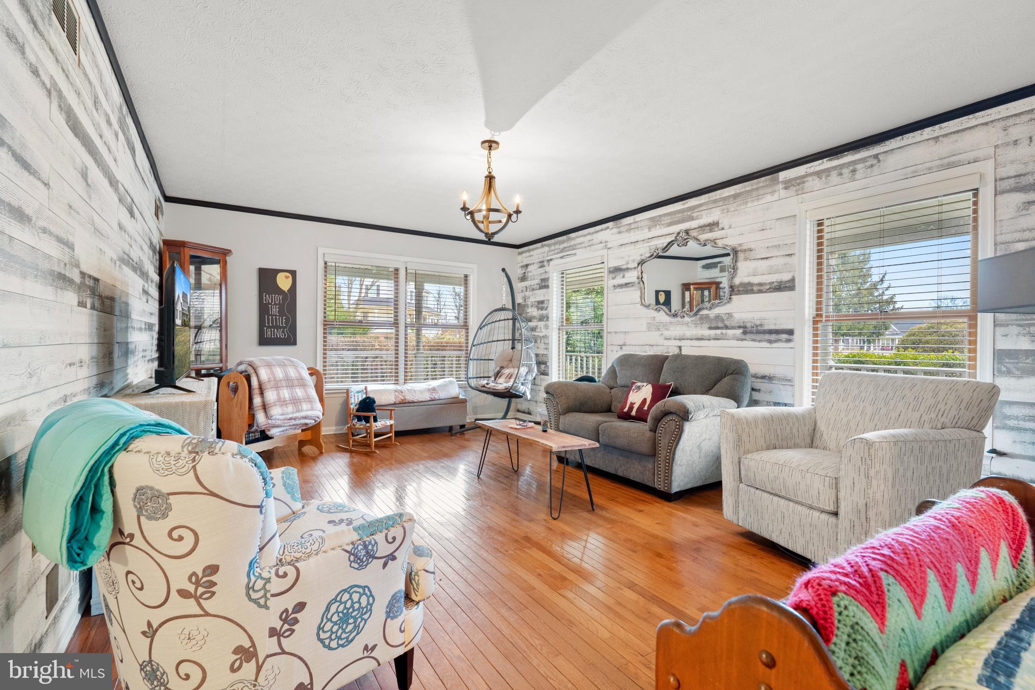 PENDLETON ESTATES - Residential