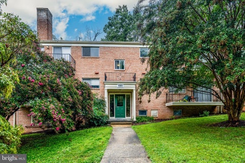 Condo For Sale - 10513 Weymouth Street #202<br/> Montgomery County, BETHESDA, MD 20814
