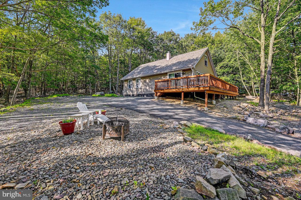 41 ARCIEL DRIVE