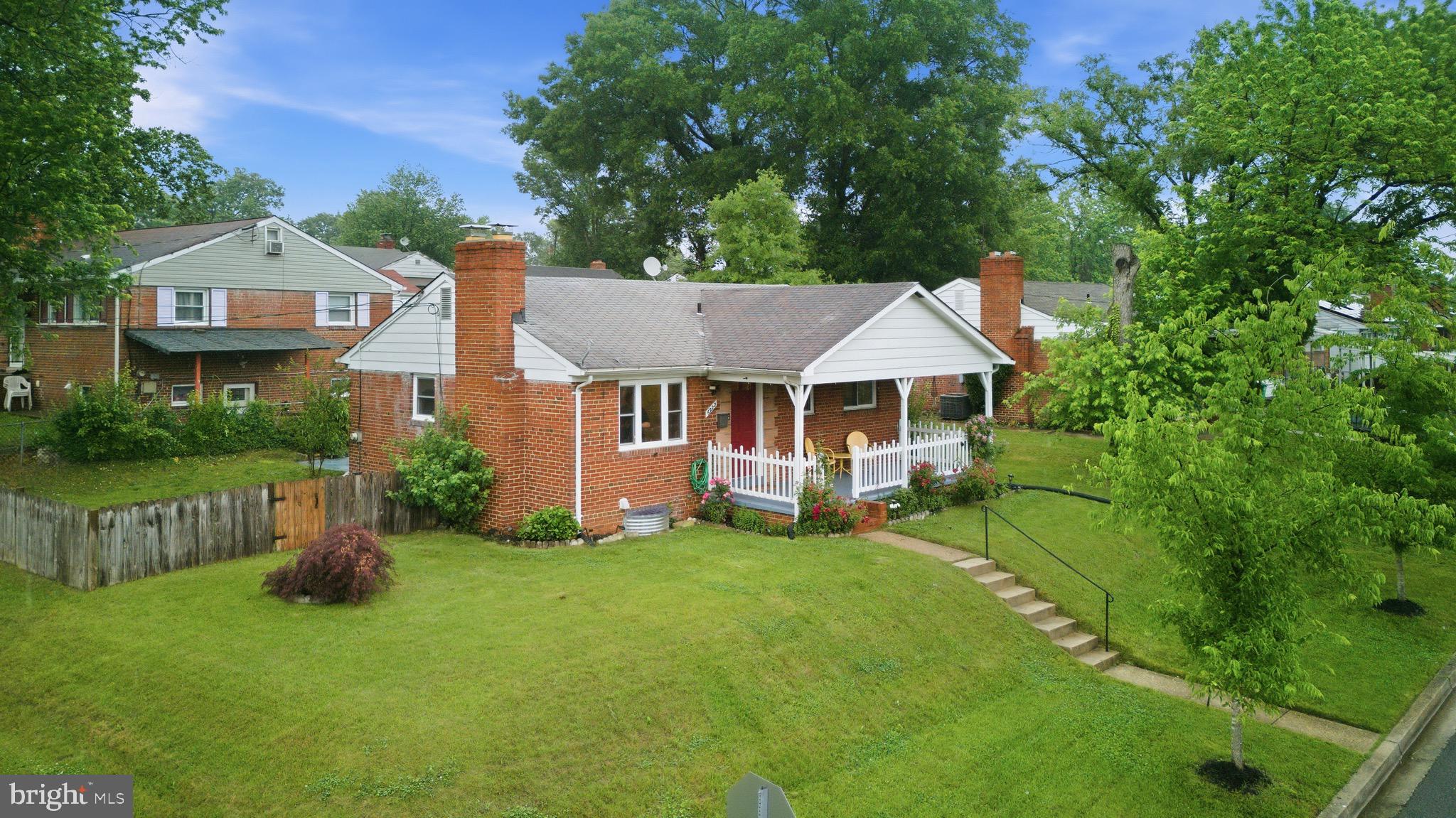 WOODLAWN - Residential