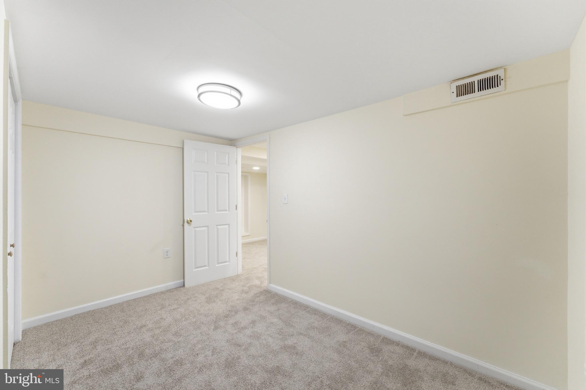 WOODLAWN - Residential