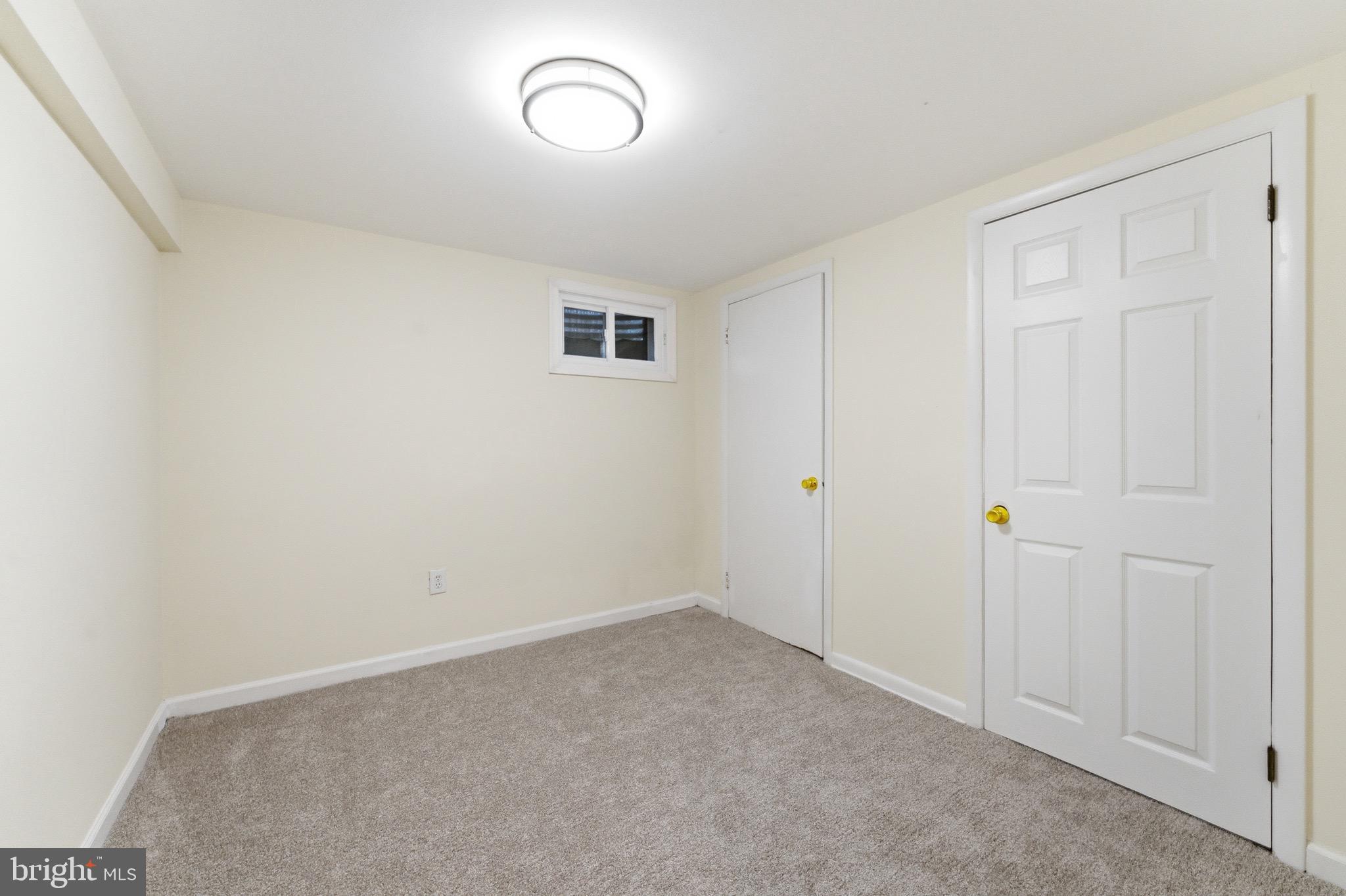 WOODLAWN - Residential