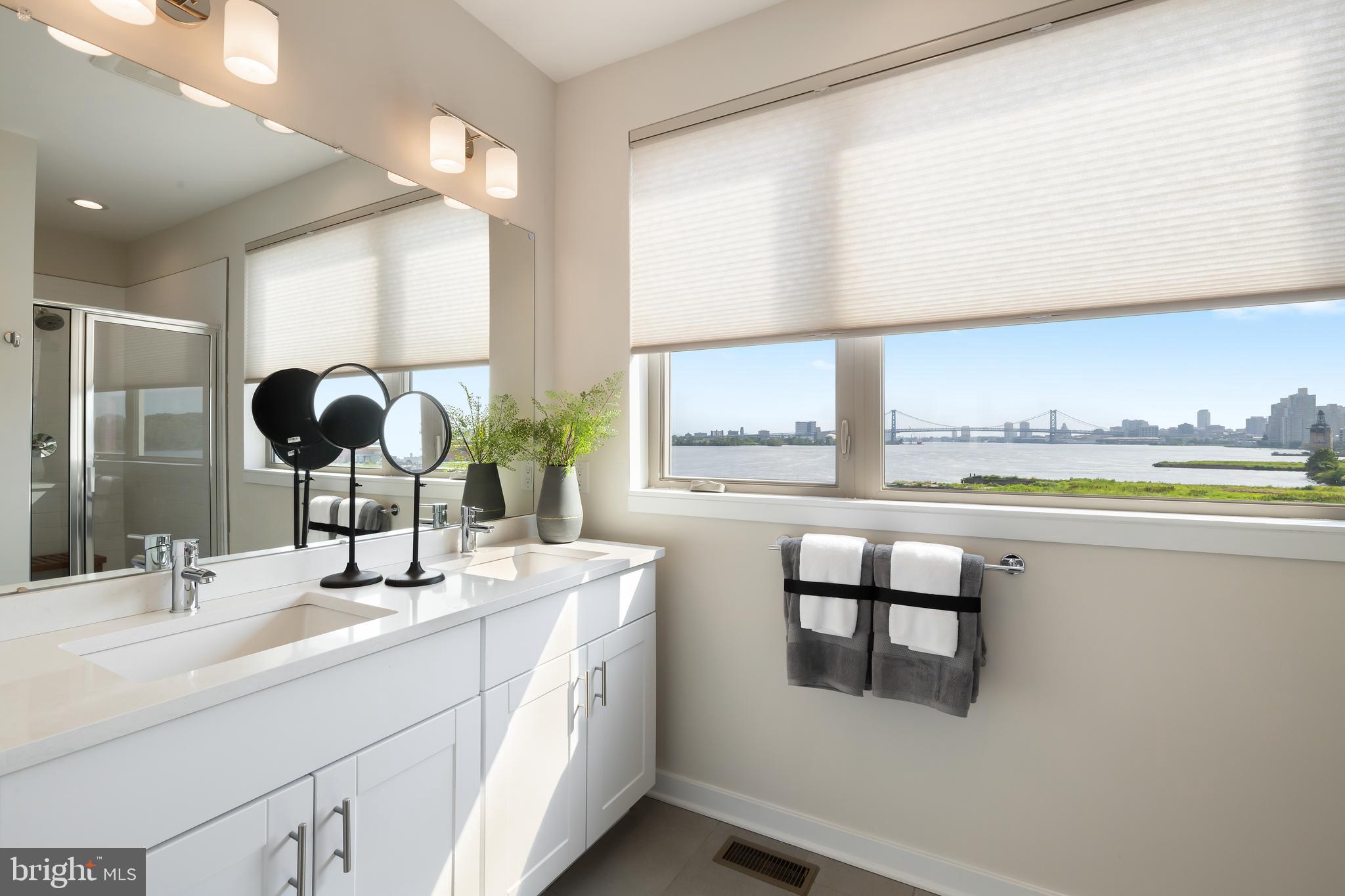 NORTHBANK - Residential