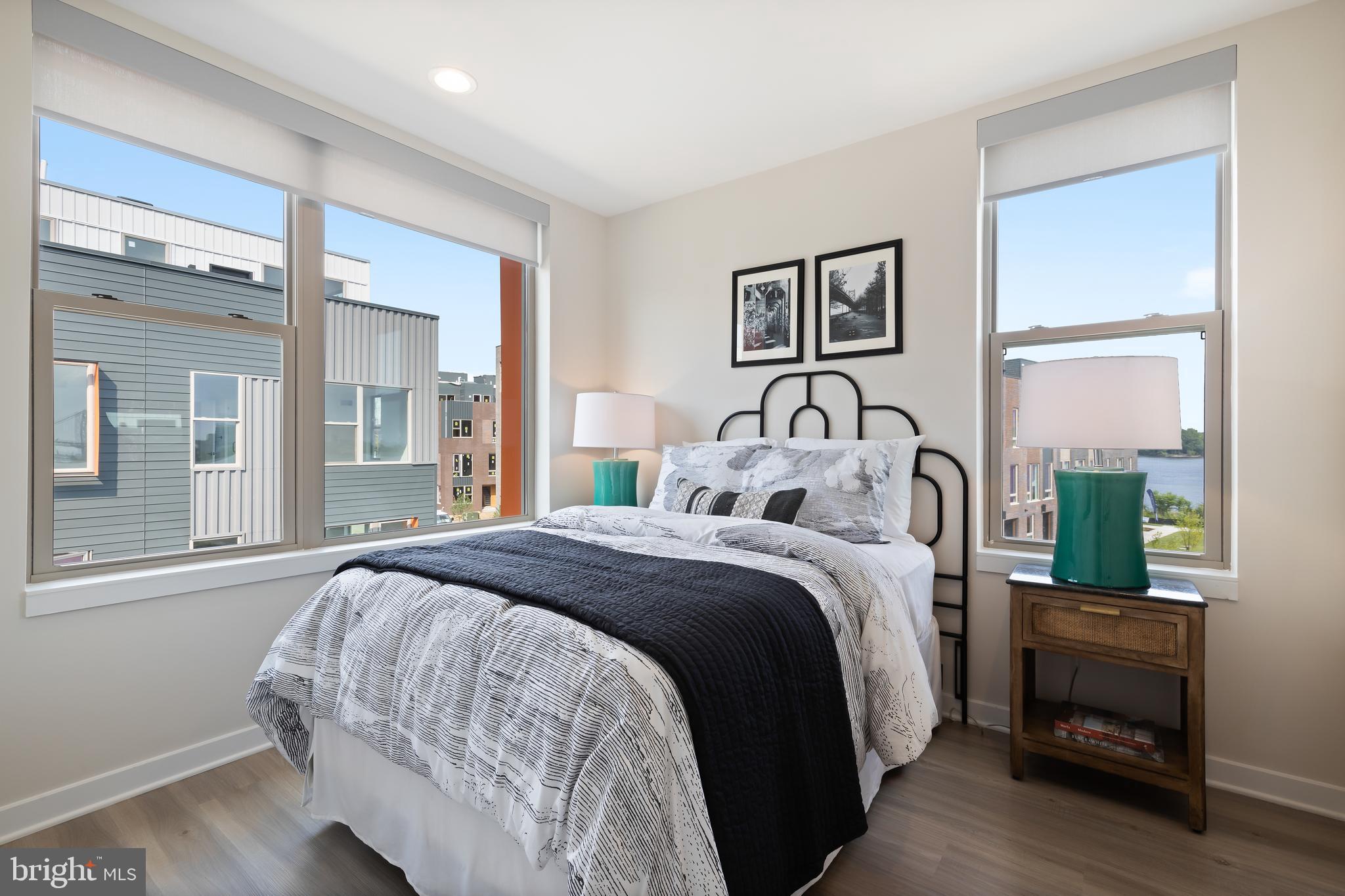 NORTHBANK - Residential