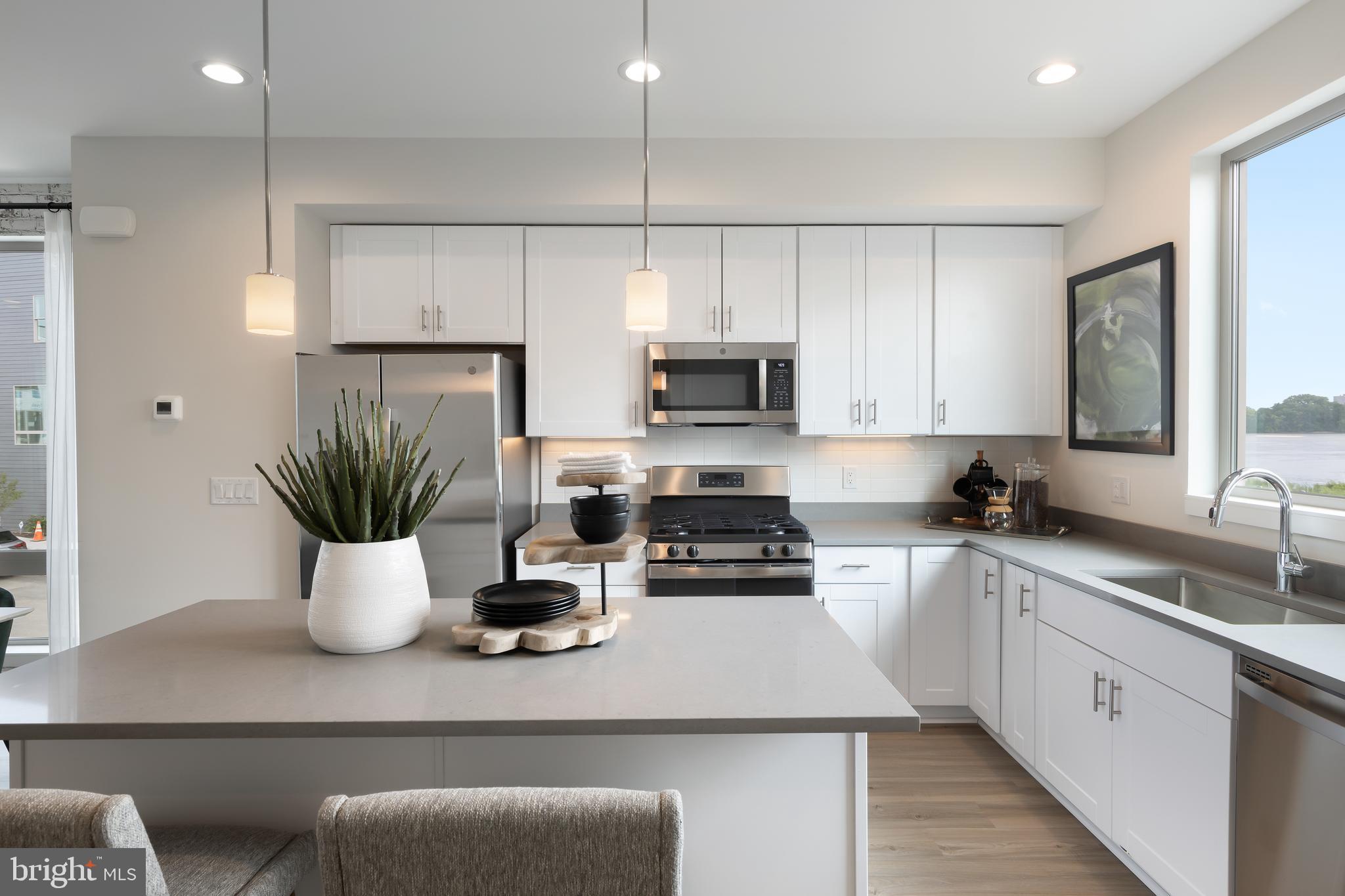 NORTHBANK - Residential