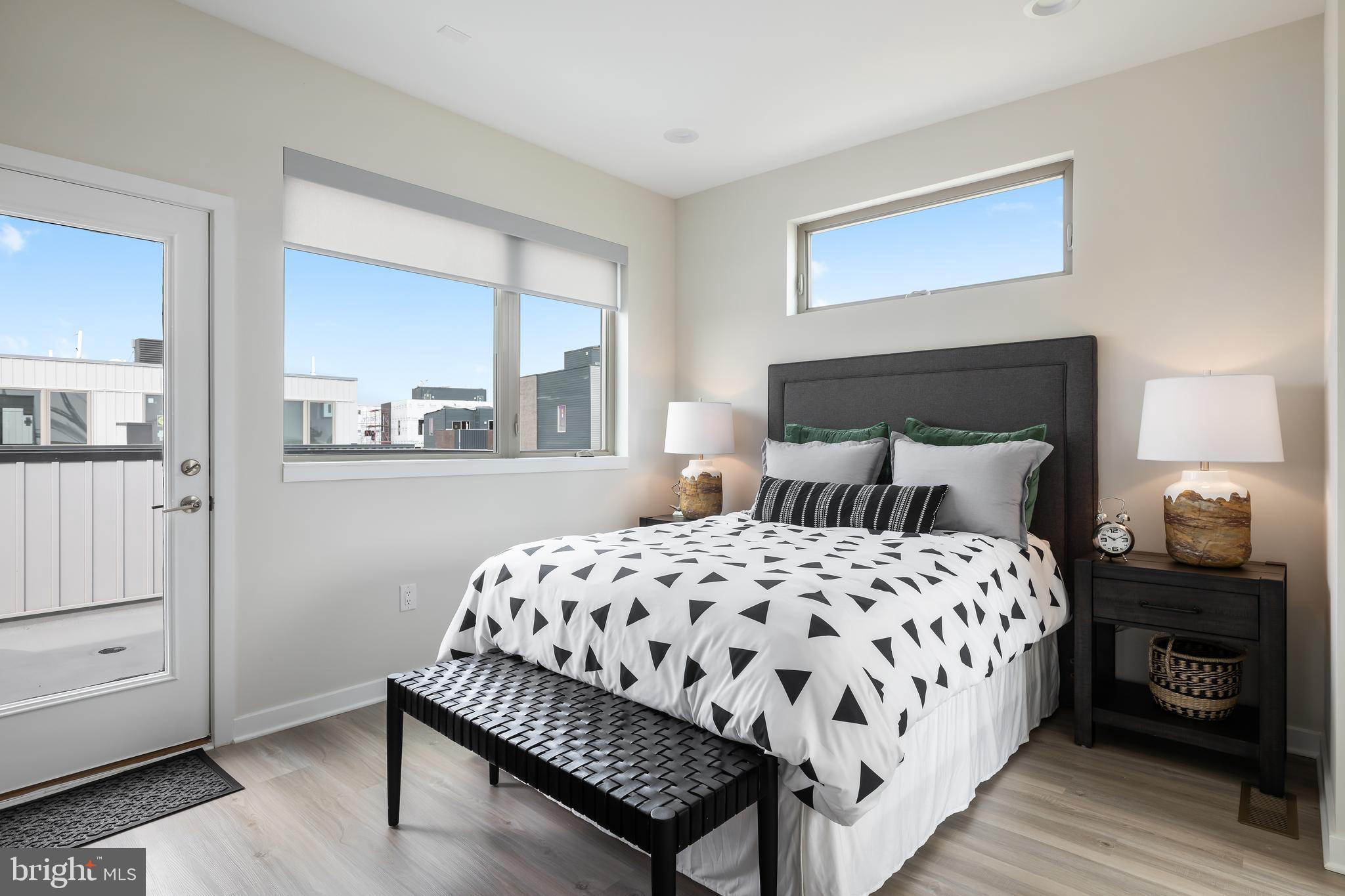 NORTHBANK - Residential