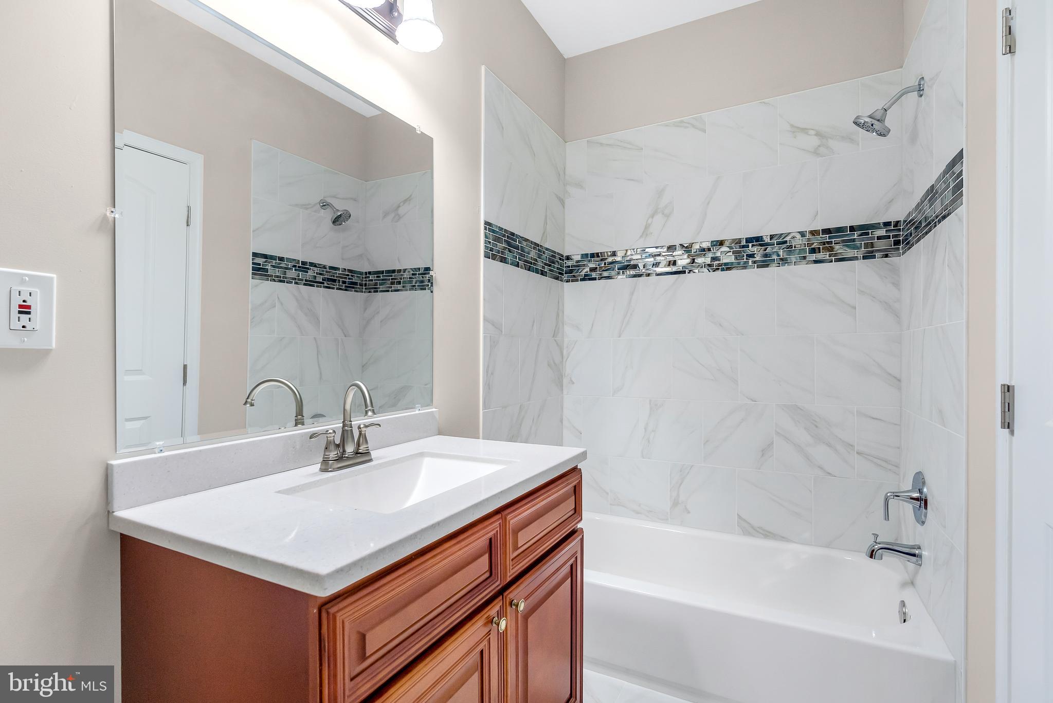 RESERVOIR HILL - Residential