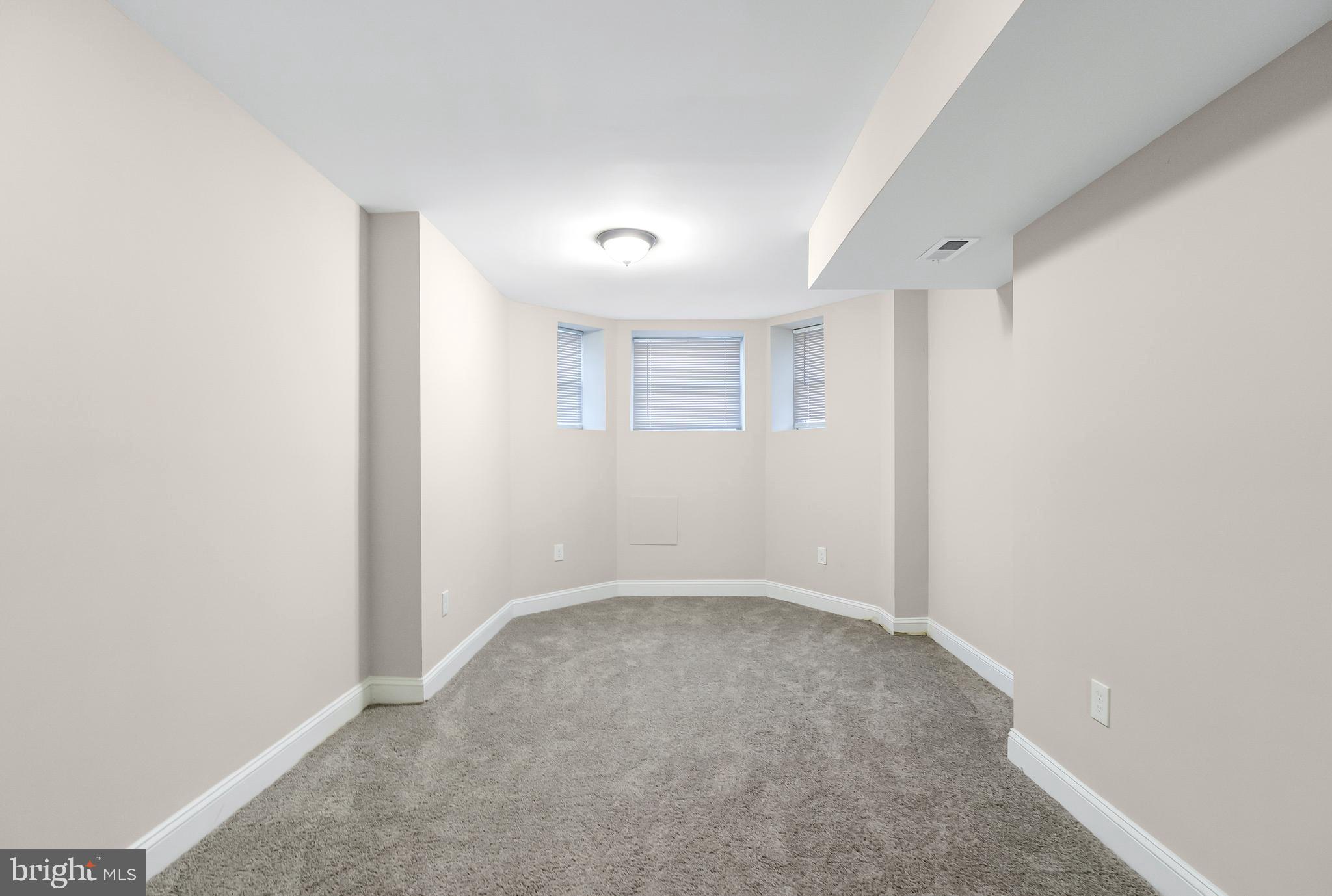 RESERVOIR HILL - Residential