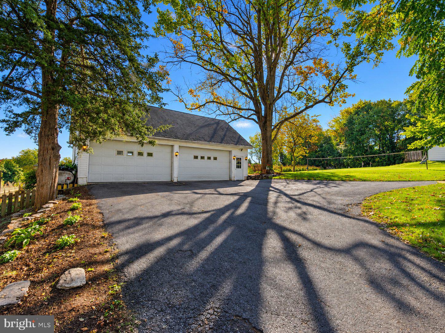 404 MOUNTVILLE ROAD
