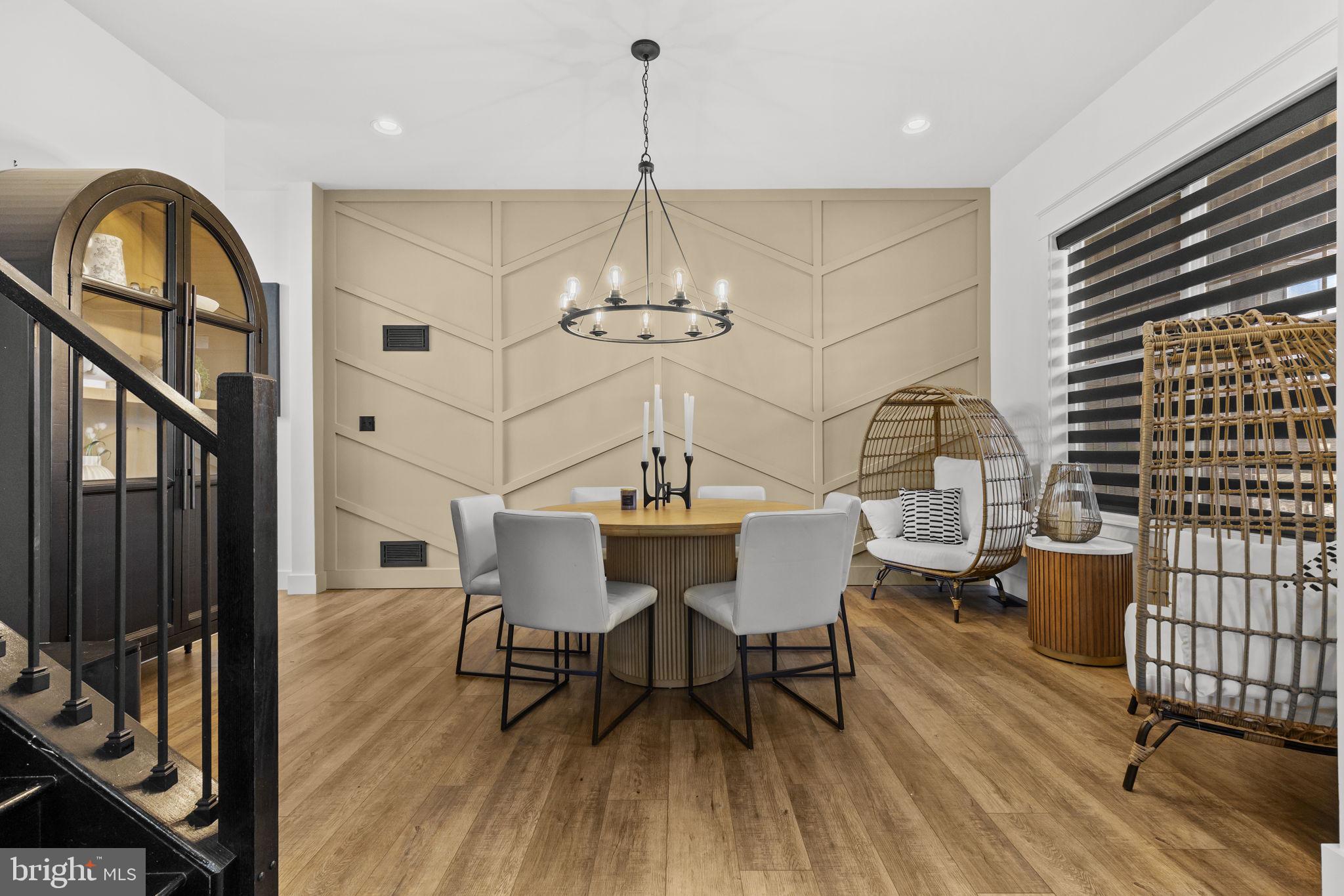 FREEDOM COURT - Residential