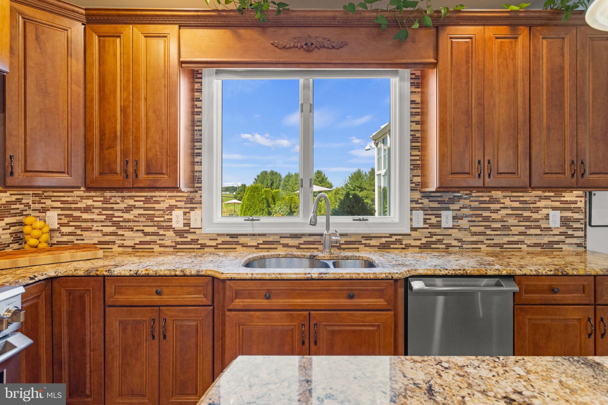 NORTHAMPTON HUNT - Residential