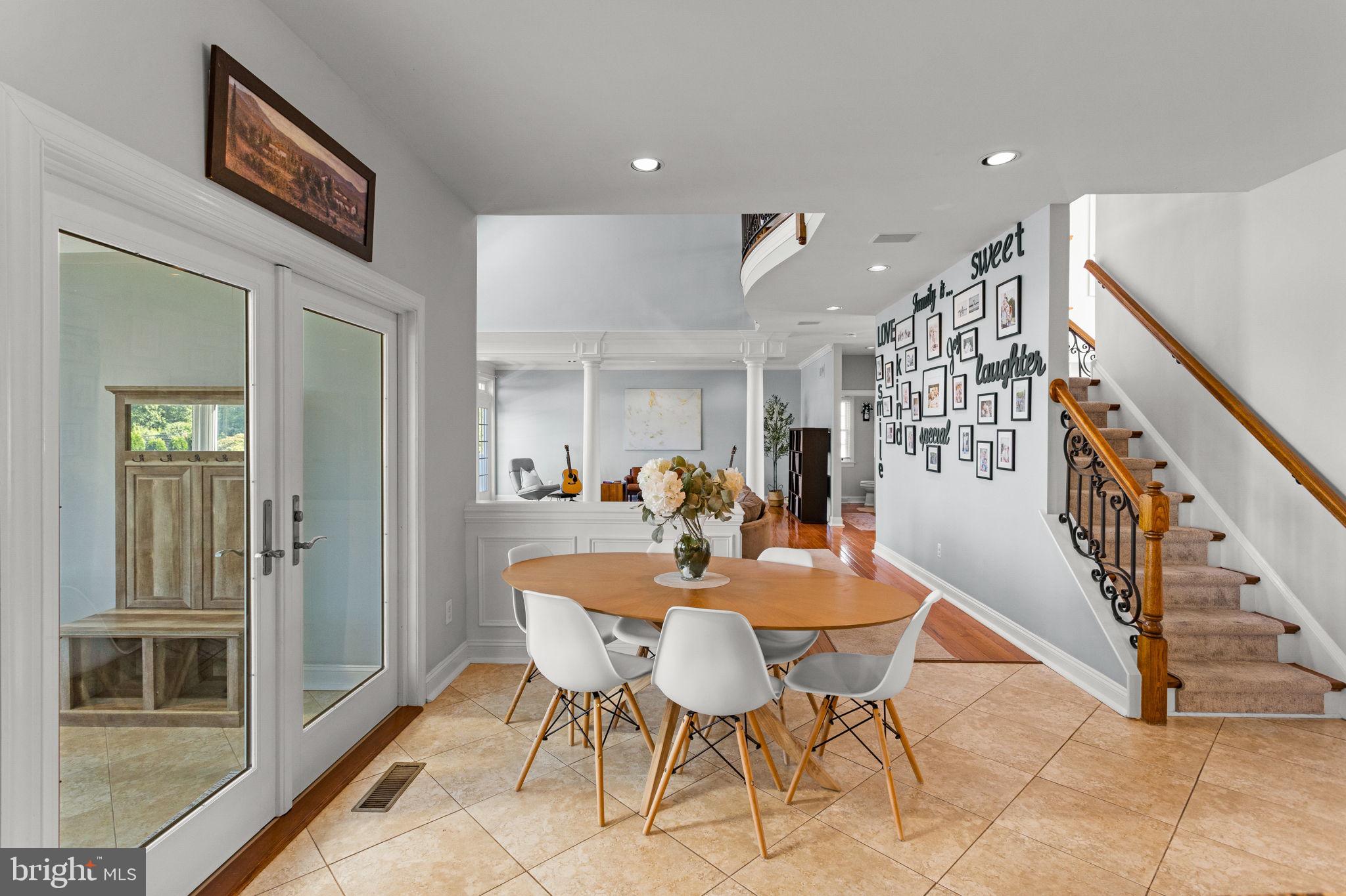 NORTHAMPTON HUNT - Residential