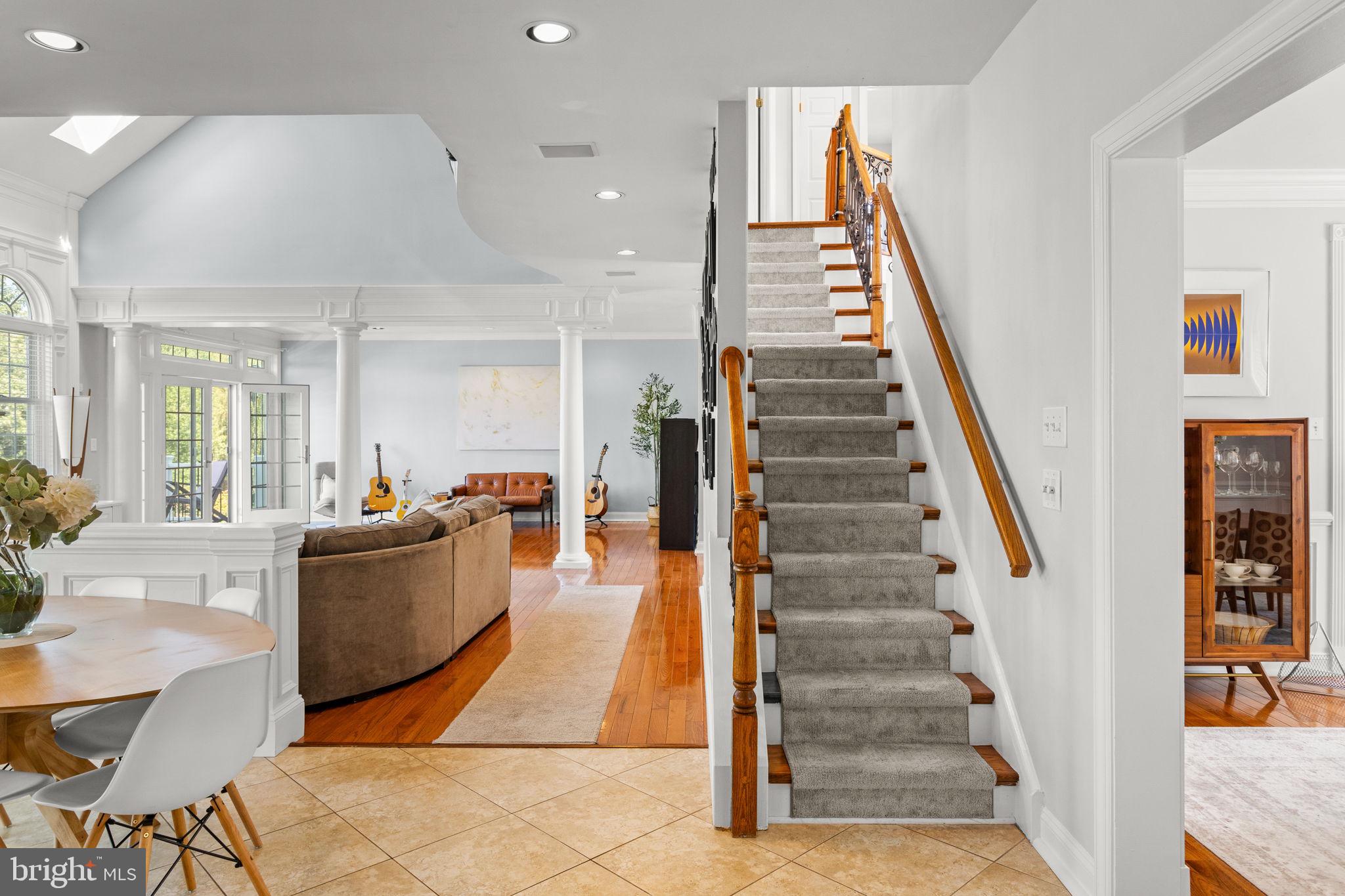 NORTHAMPTON HUNT - Residential