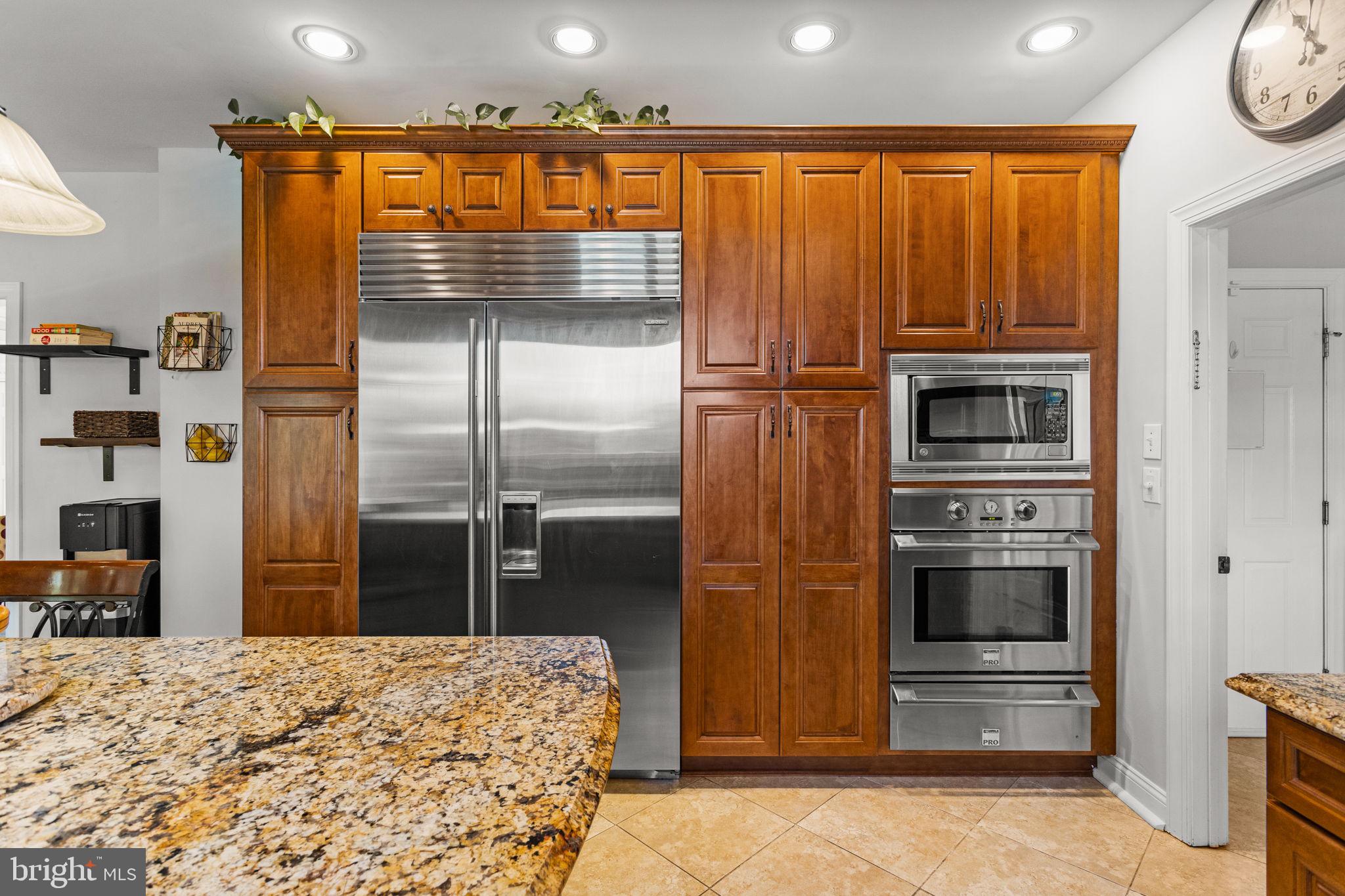 NORTHAMPTON HUNT - Residential