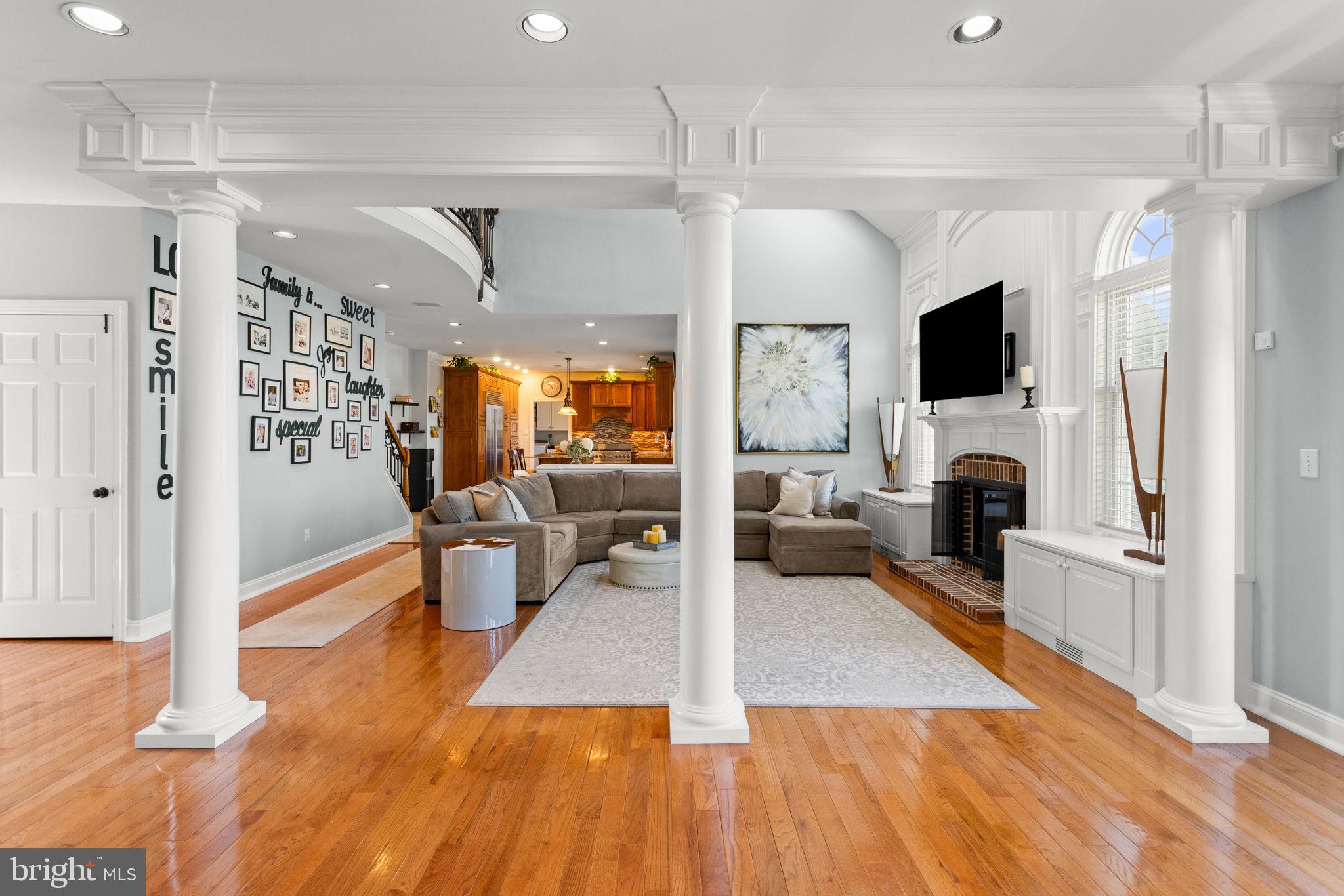 NORTHAMPTON HUNT - Residential