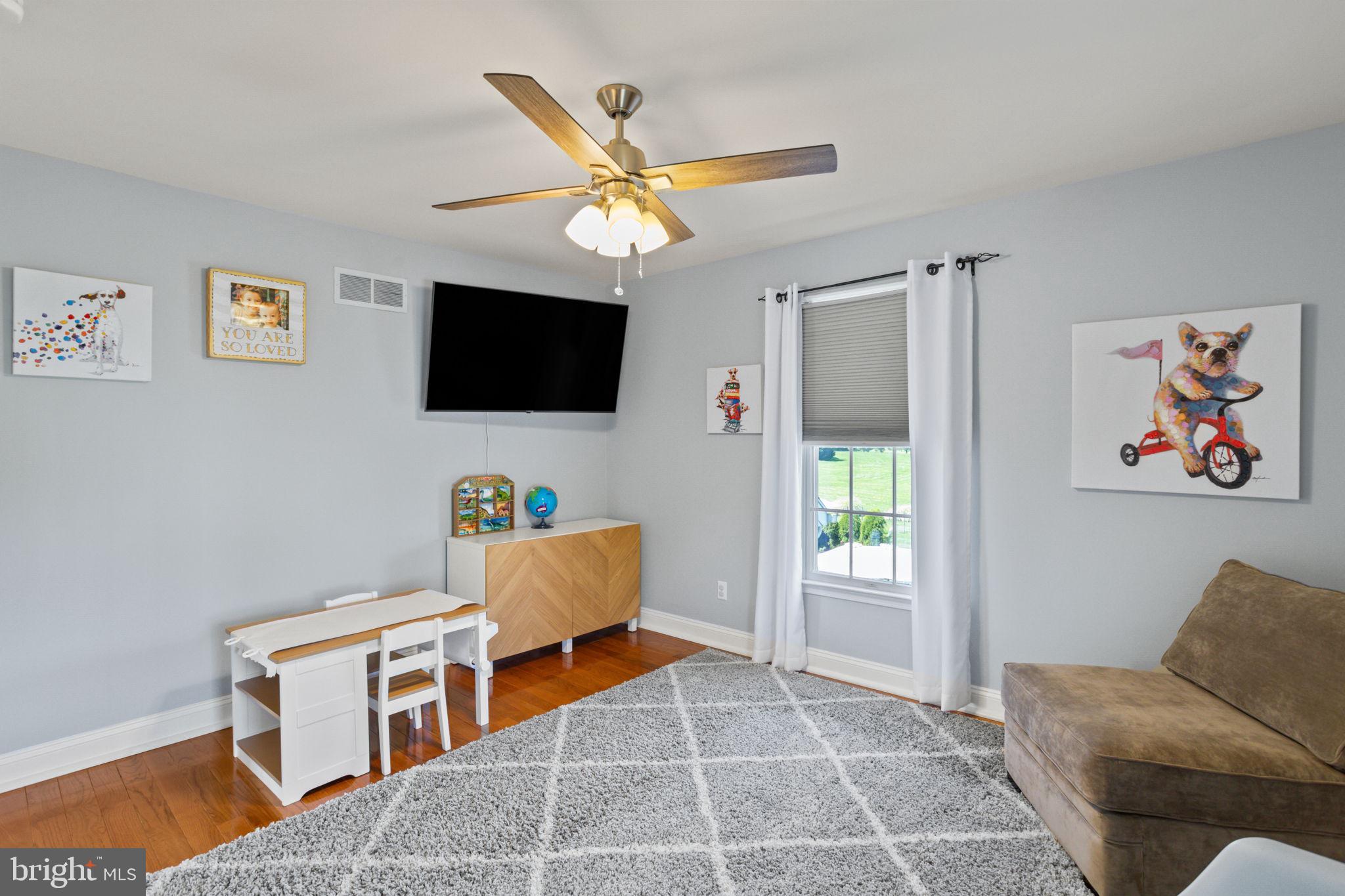 NORTHAMPTON HUNT - Residential