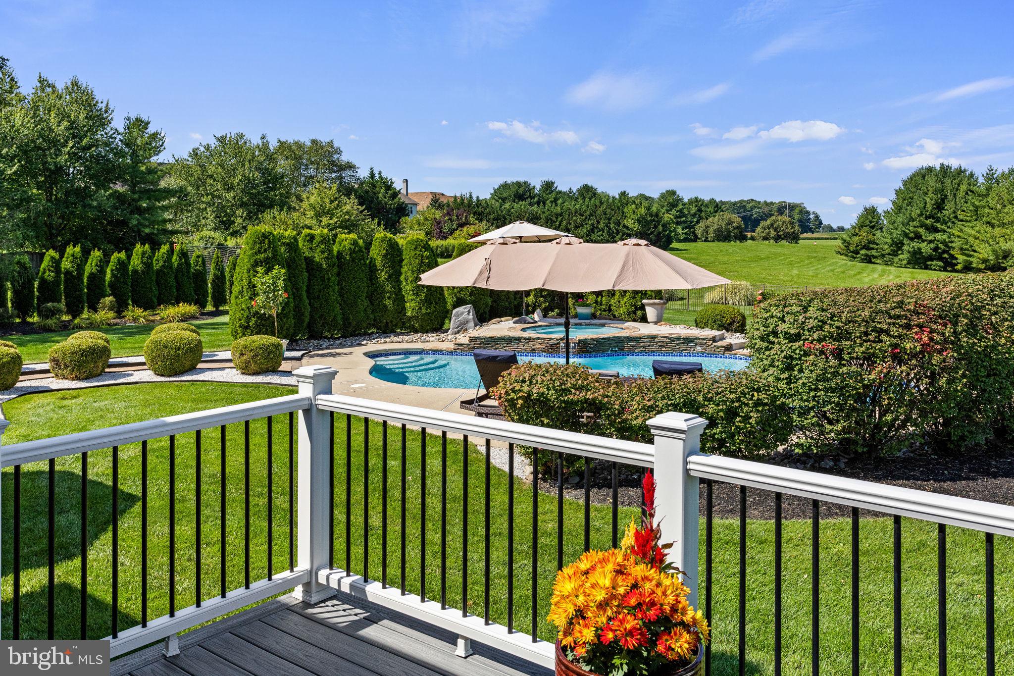 NORTHAMPTON HUNT - Residential