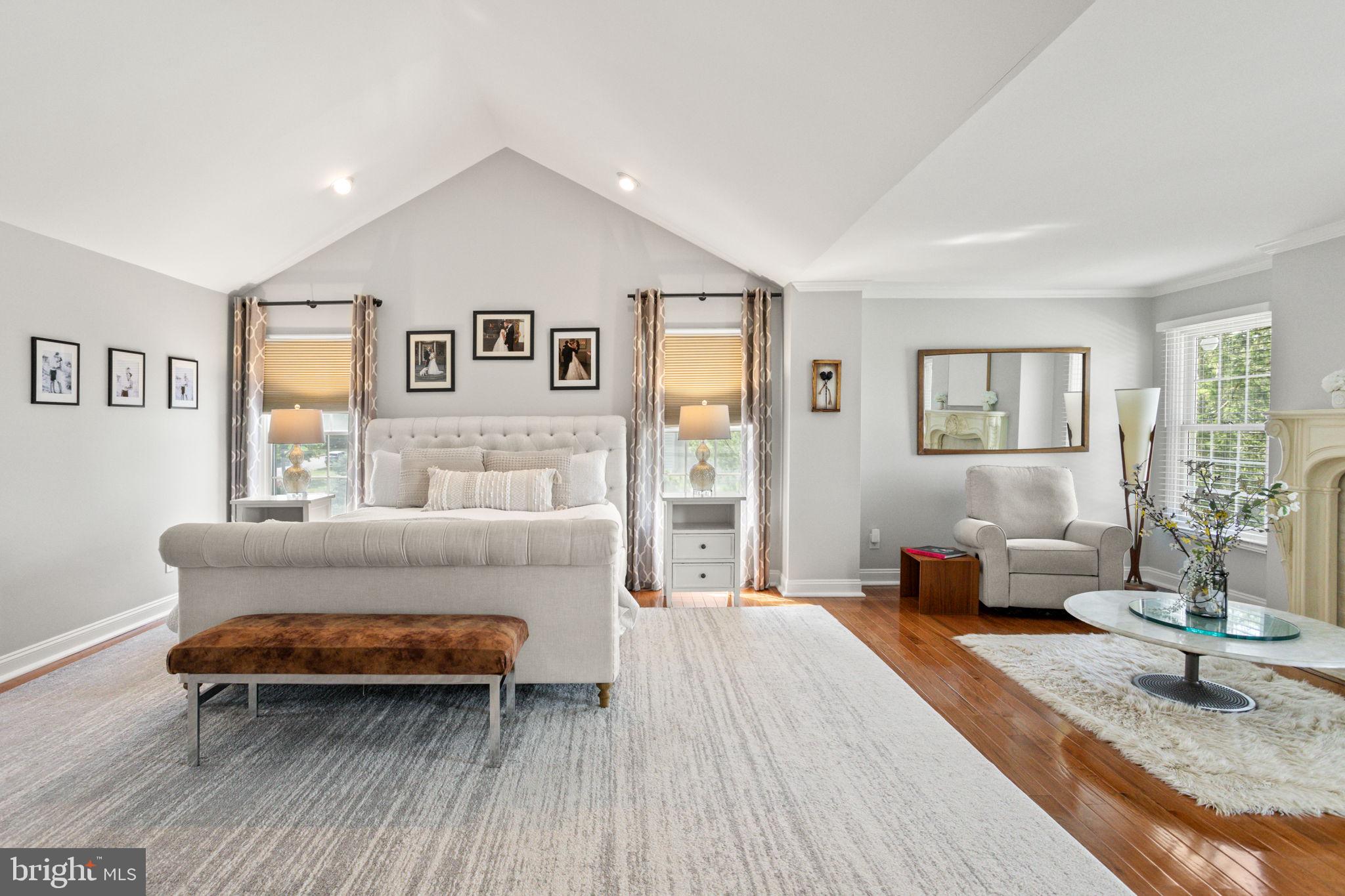 NORTHAMPTON HUNT - Residential