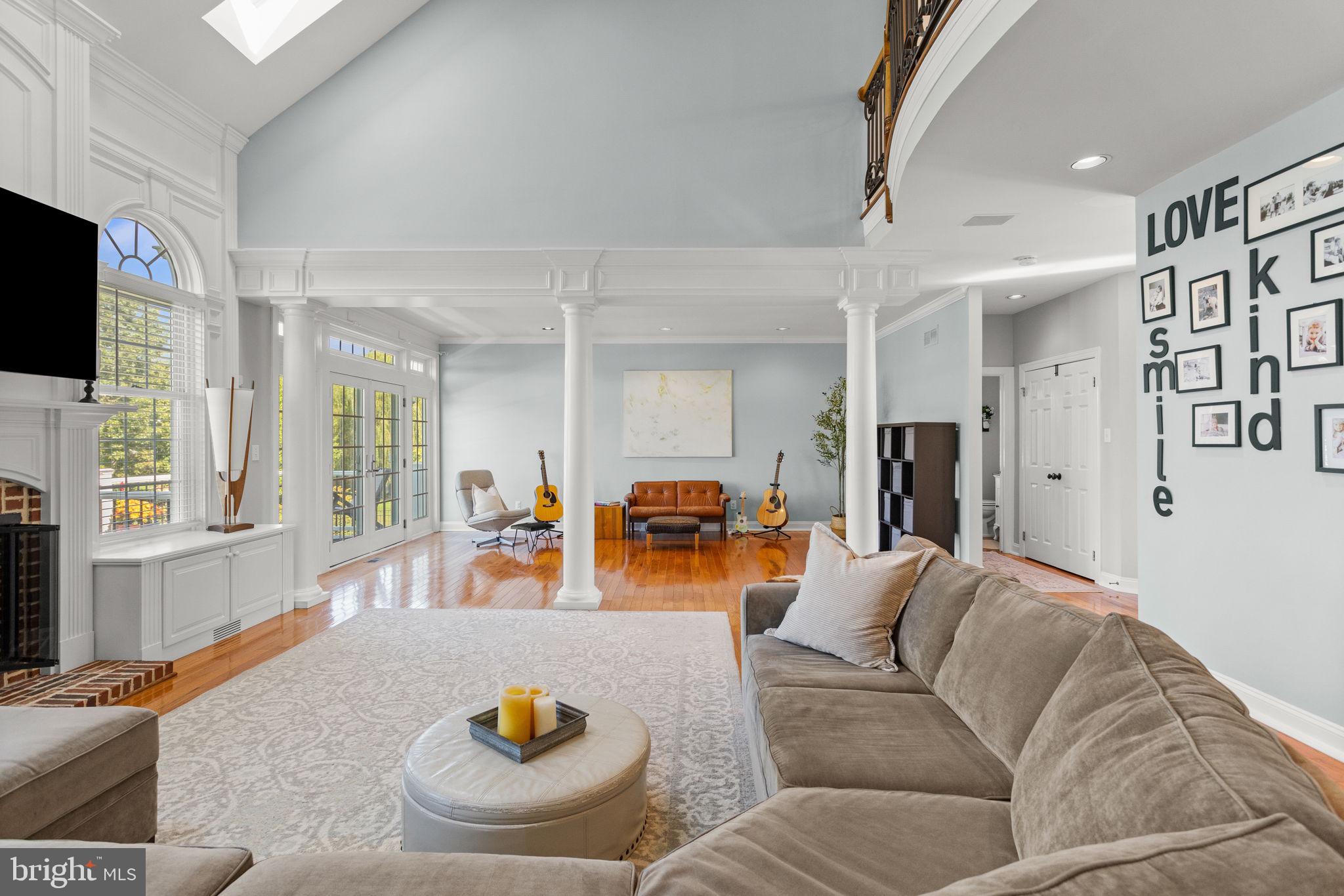 NORTHAMPTON HUNT - Residential