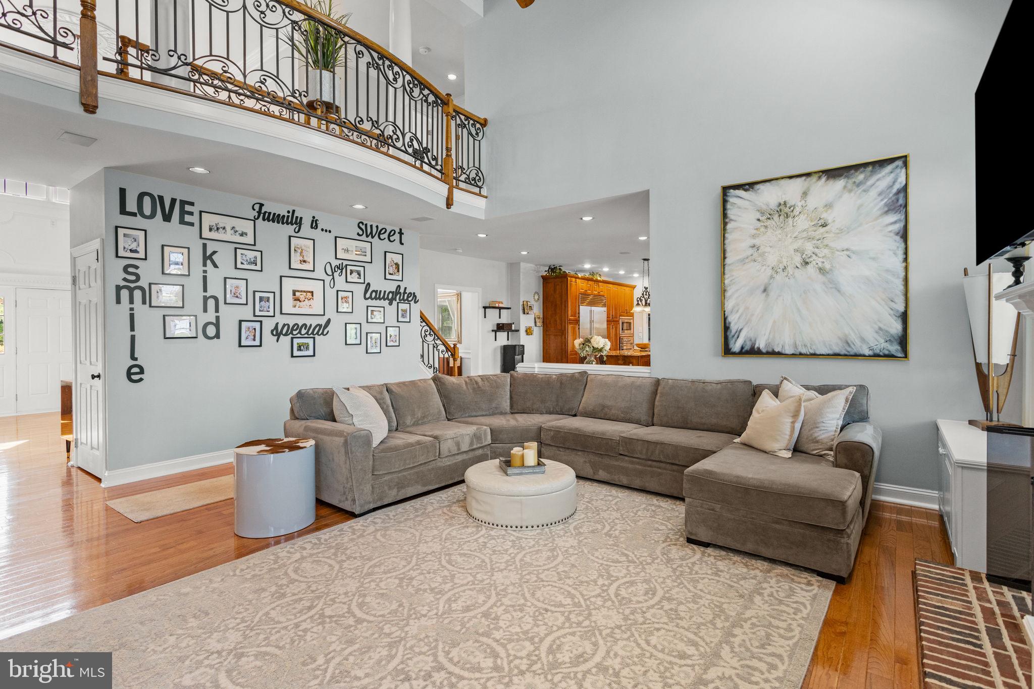 NORTHAMPTON HUNT - Residential