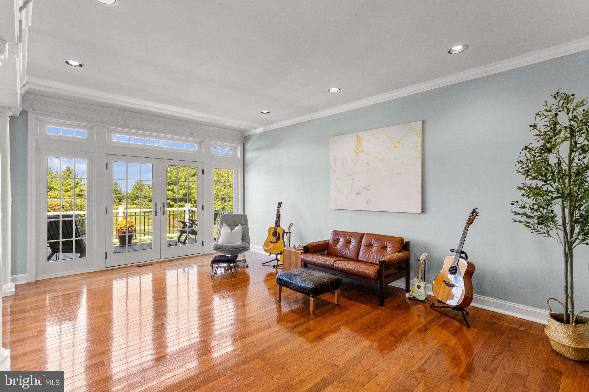 NORTHAMPTON HUNT - Residential