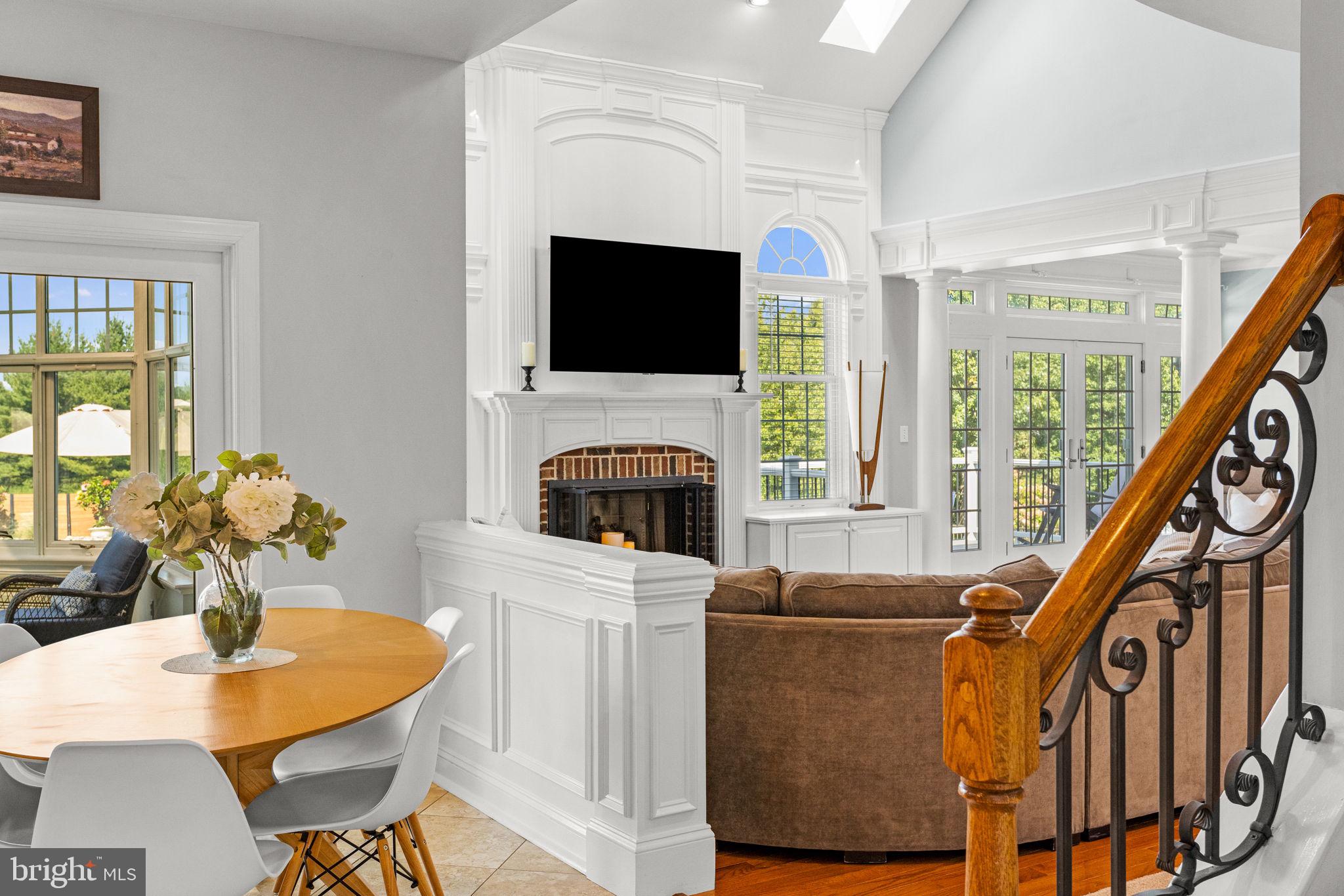 NORTHAMPTON HUNT - Residential