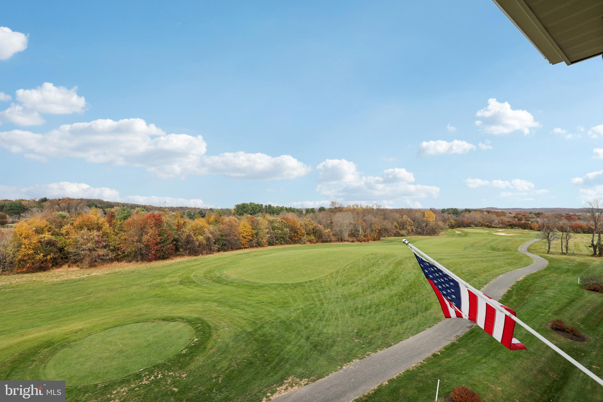 COURTYARDS AT WAVERLY WOODS - Residential