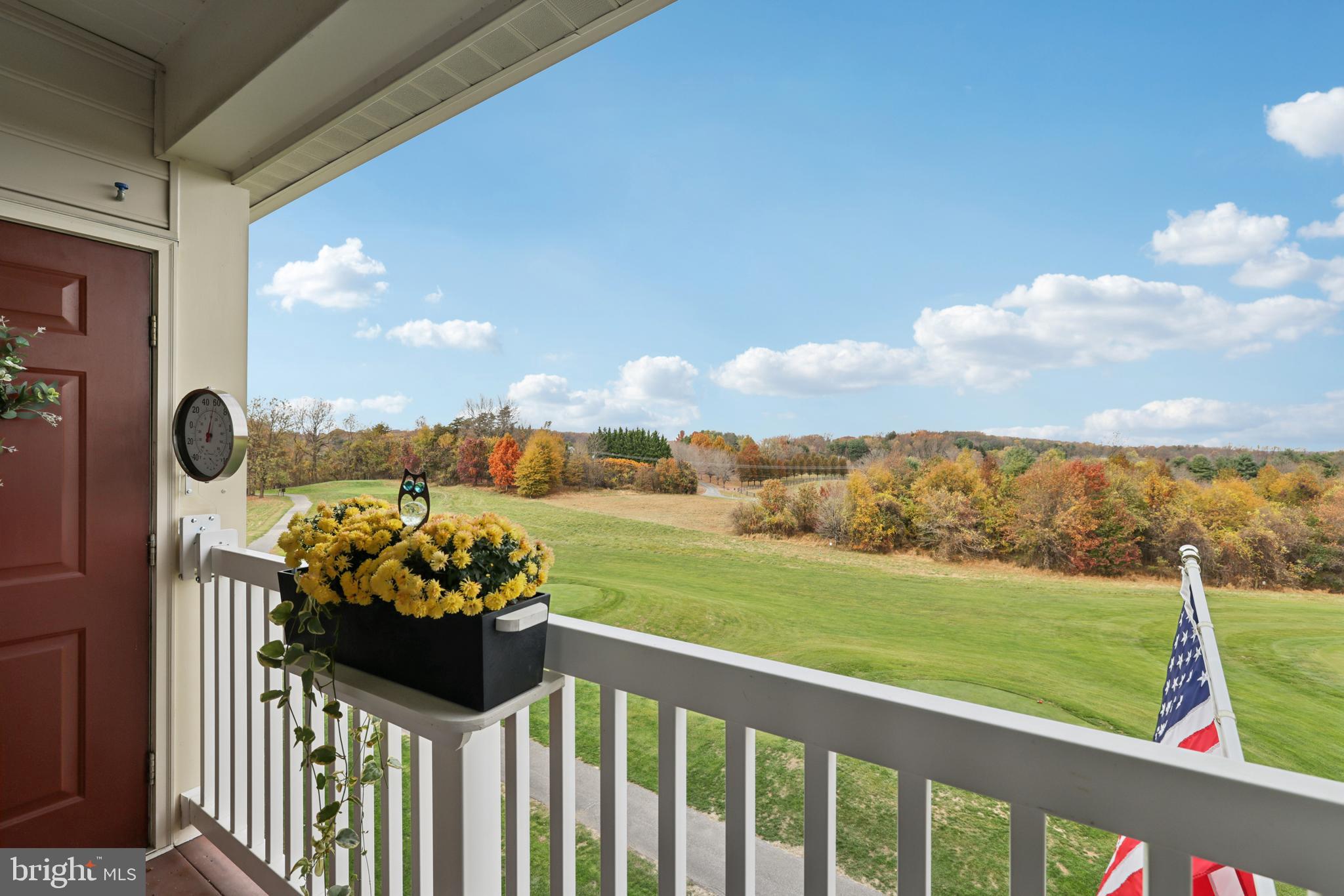 COURTYARDS AT WAVERLY WOODS - Residential