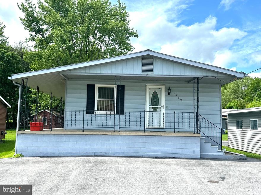 Looking for comfort, convenience, and value? This affordable 3-bedroom, 1-bath ranch home in Hyde offers just that—and more! Situated in a quiet neighborhood, this well-kept property is ideal for anyone looking to enjoy simple, low-maintenance living. Inside, you'll find a functional layout with a cozy living area, an eat-in kitchen with ample cabinet space, and three nicely sized bedrooms offering flexibility for sleeping, office, or hobby space. The full bathroom is clean and efficient, with everything you need in a practical design. The bathroom features a walk-in shower. Enjoy the convenience of off-street parking, a manageable yard, and a peaceful setting—perfect for relaxing after a long day. With low taxes and utilities, this home is a smart option for buyers looking for a budget-friendly property or a low-cost investment. Located close to local amenities, schools, and just minutes from Clearfield, this home offers small-town charm with everyday convenience. Don’t miss this opportunity to own an affordable home in Hyde—schedule your showing today!