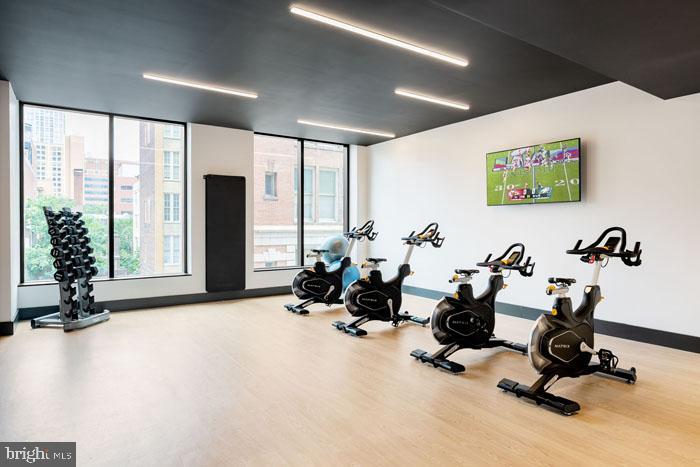 WASHINGTON SQ - Residential Lease