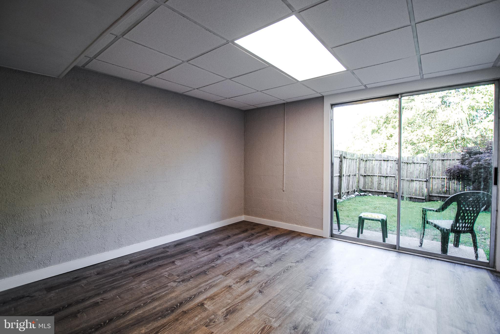 BELMONT - Residential Lease