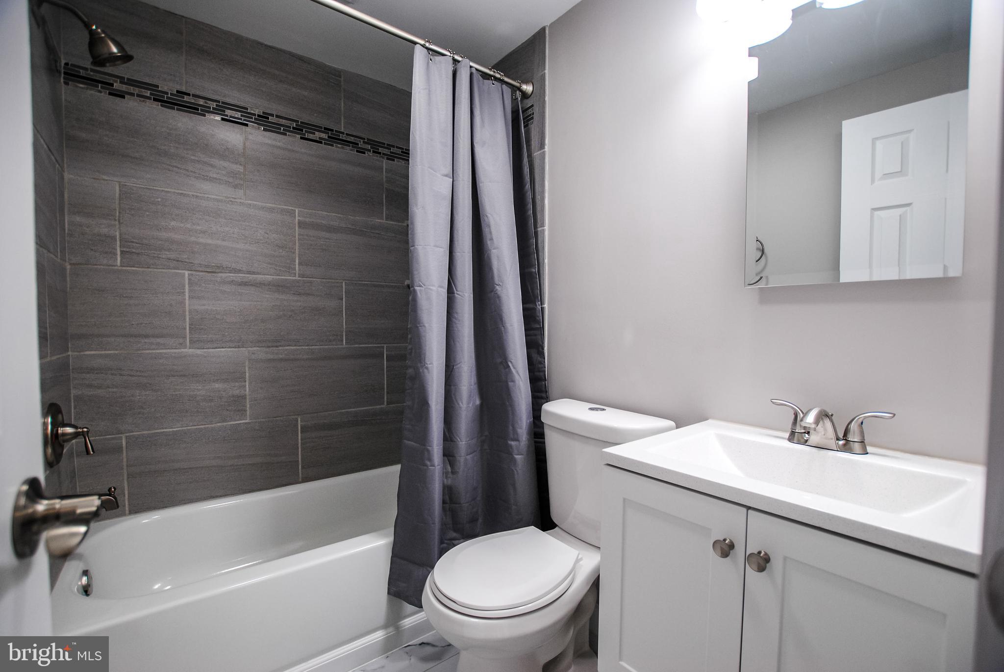 BELMONT - Residential Lease