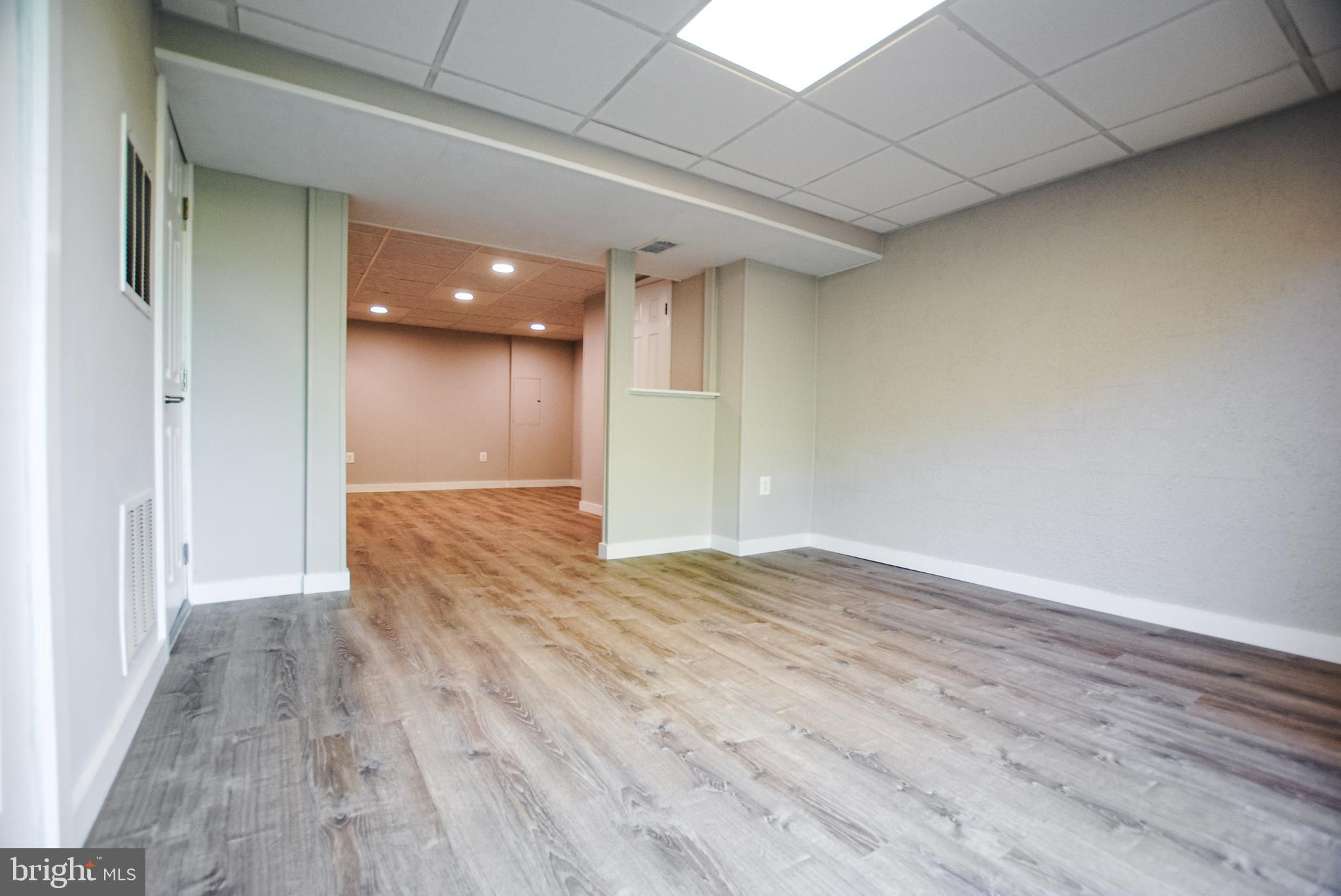 BELMONT - Residential Lease