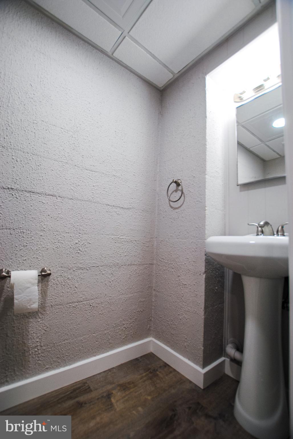 BELMONT - Residential Lease