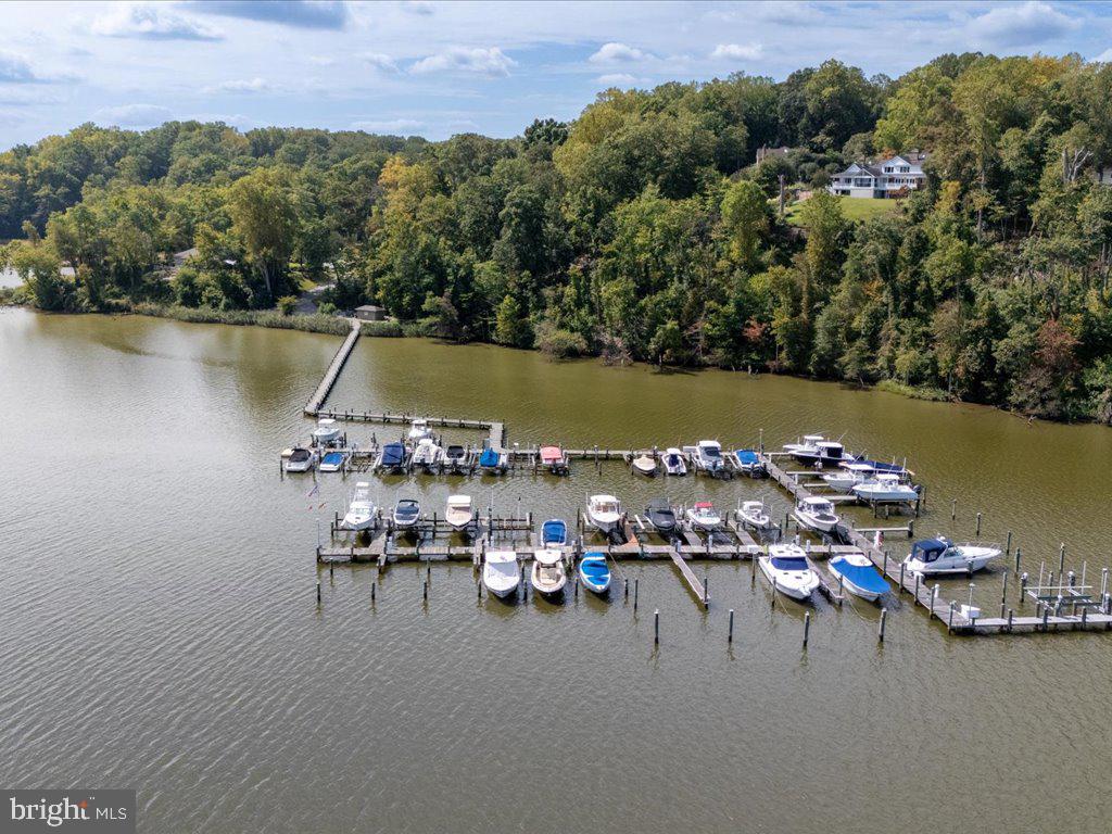 HARBOR HILLS - Residential