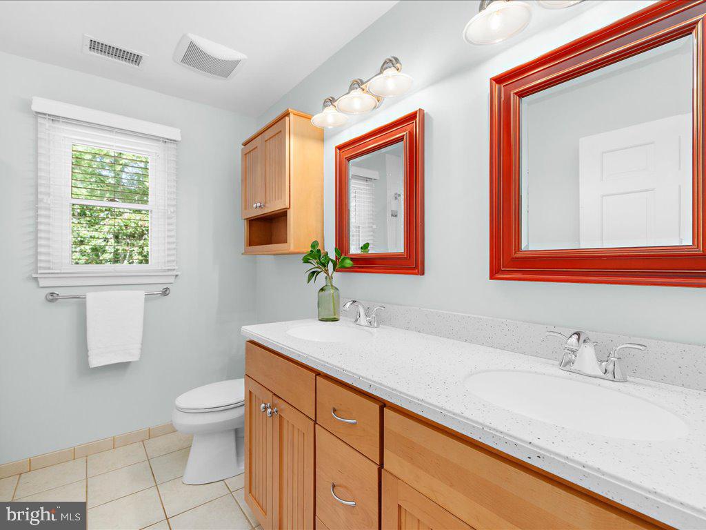 HARBOR HILLS - Residential