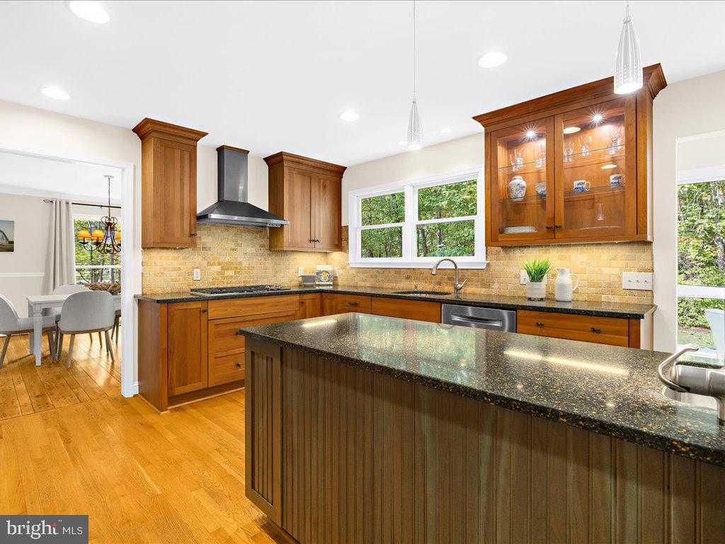 HARBOR HILLS - Residential