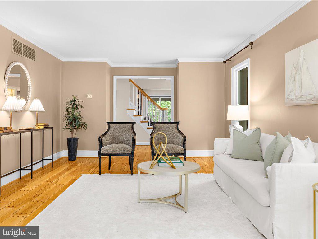 HARBOR HILLS - Residential