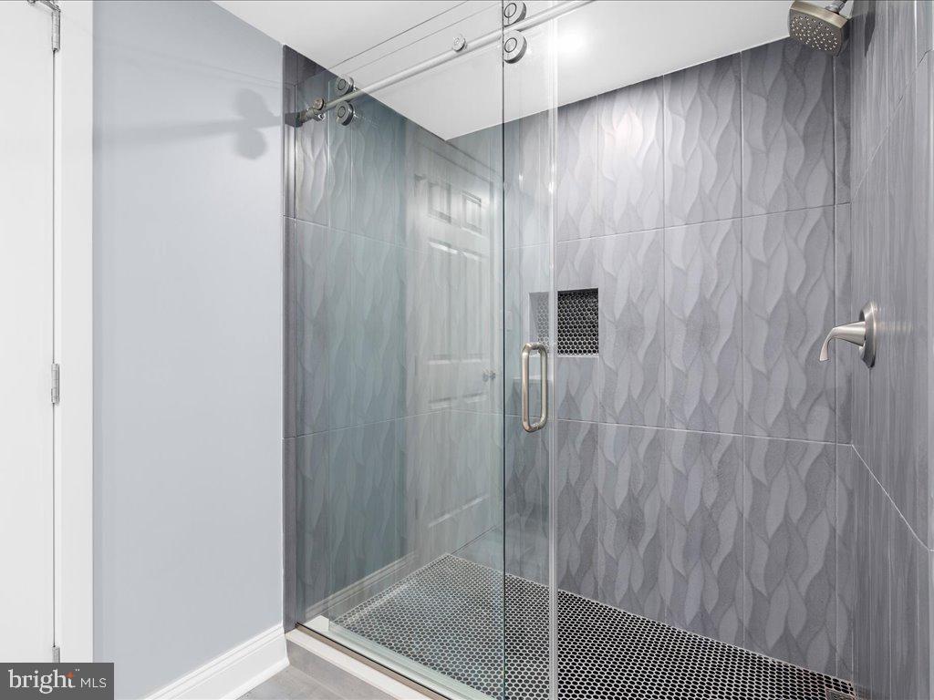 HARBOR HILLS - Residential