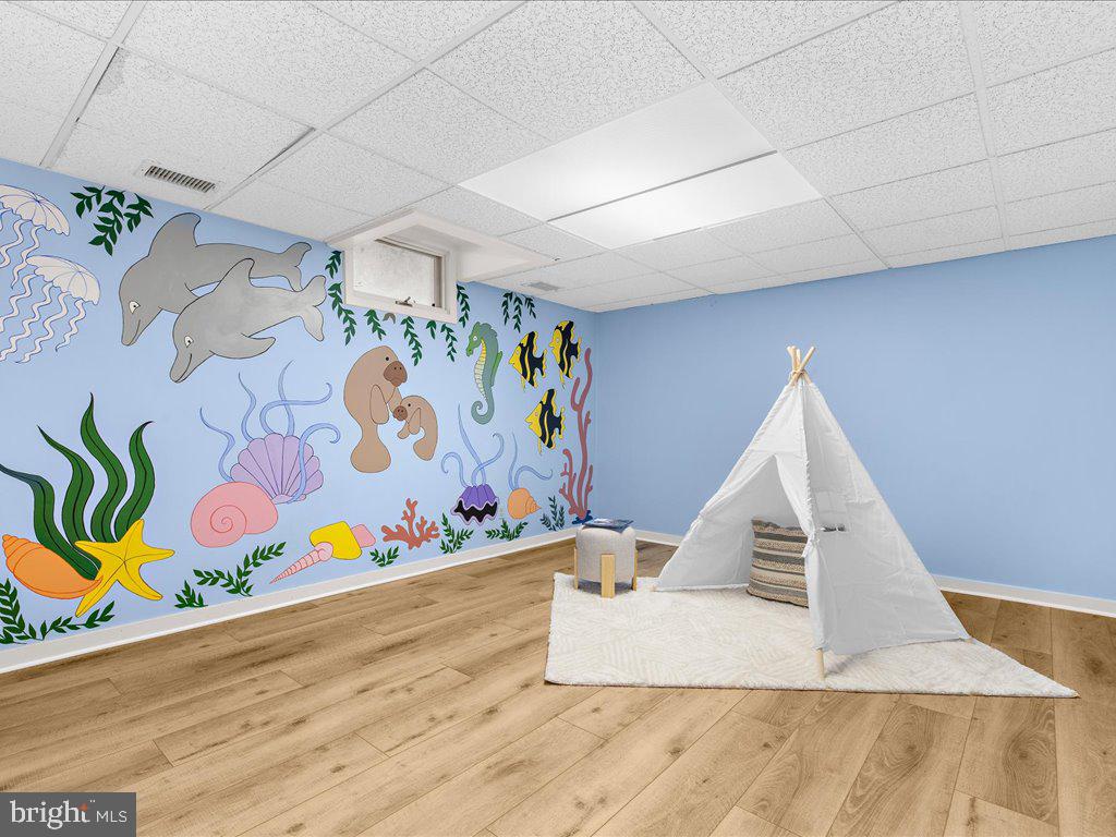 HARBOR HILLS - Residential