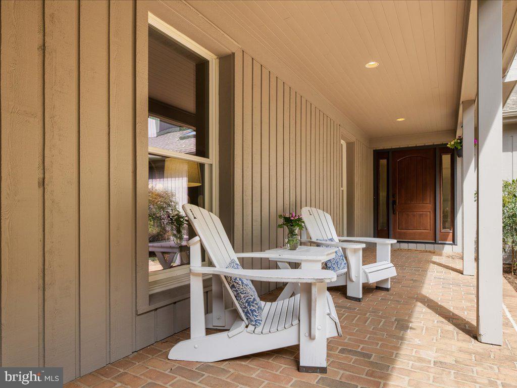 HARBOR HILLS - Residential