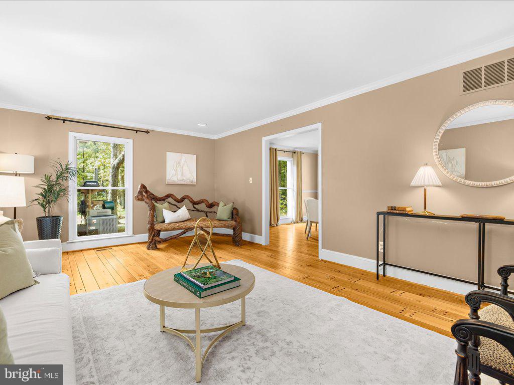 HARBOR HILLS - Residential